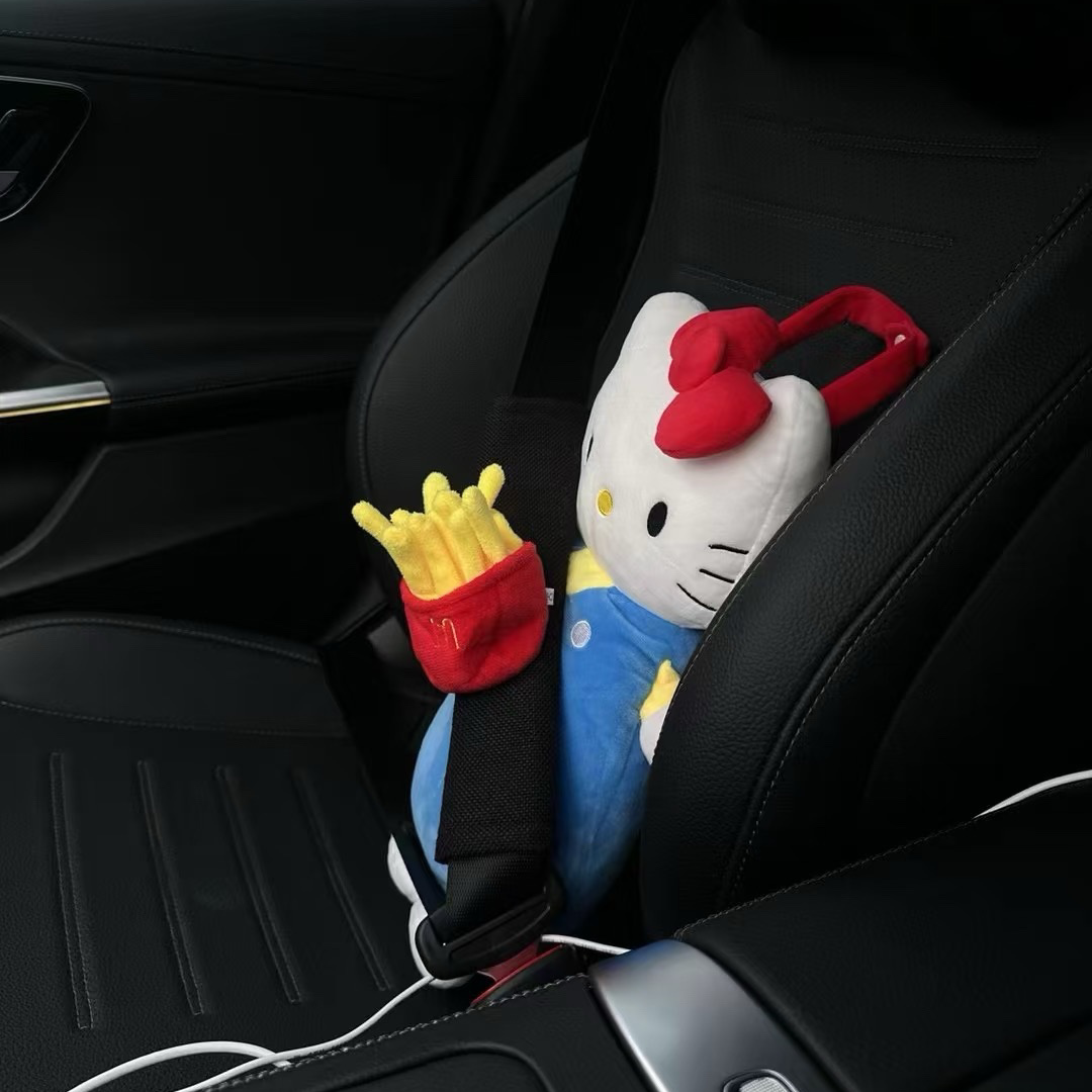 Hello Kitty Car Hanging Tissue Plush Holder & Aromatherapy