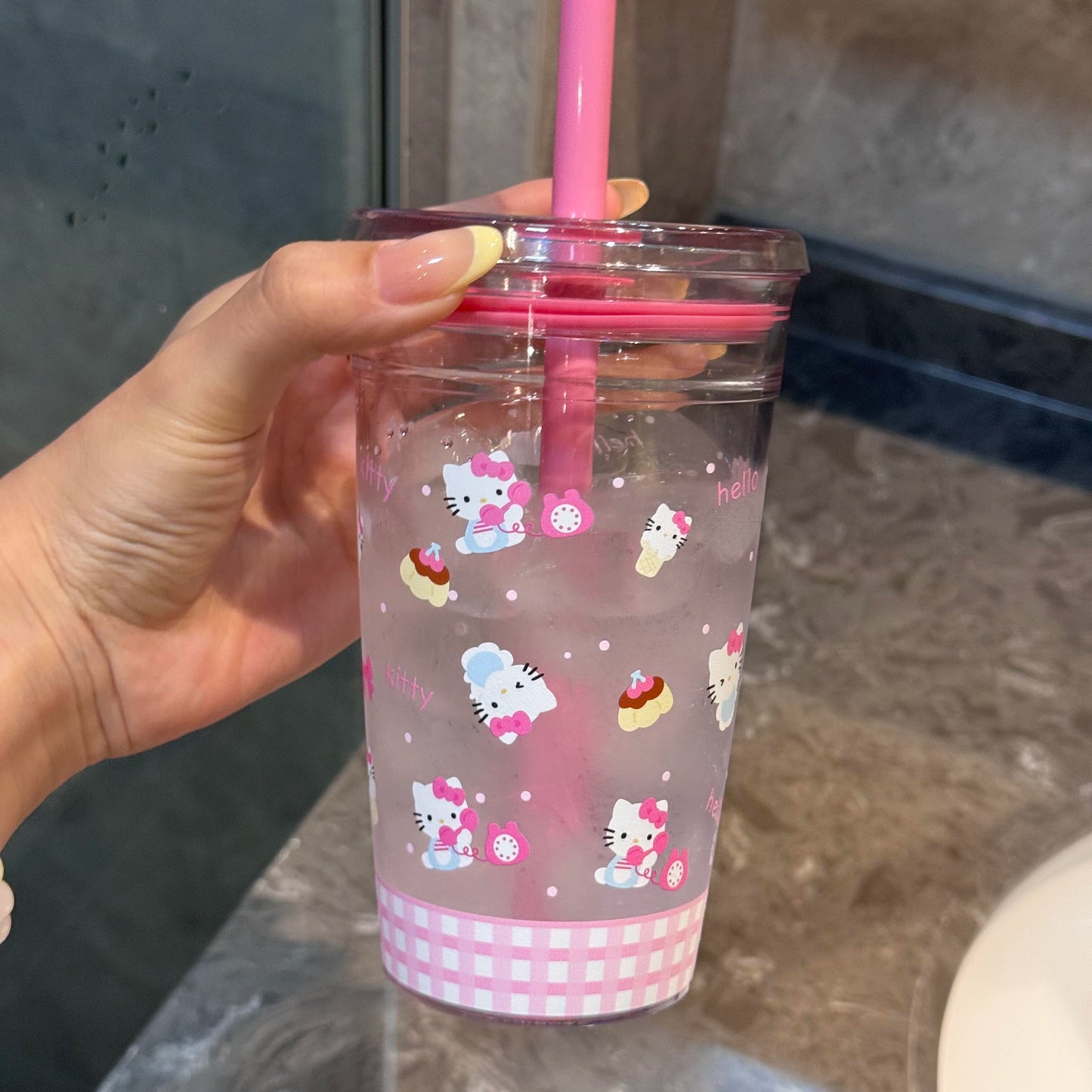 Hello Kitty Summer Plastic Cold Cup With Lid And 2 Straws On The Go Or At Home