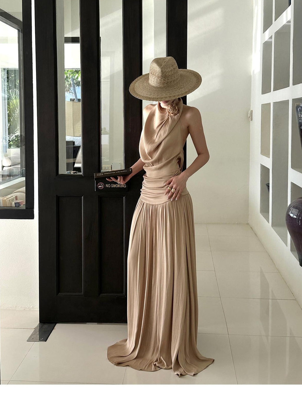 rovente test Elegant Halter Neck Solid Apricot Sleeveless Slim A Line Party Women Maxi Dresses