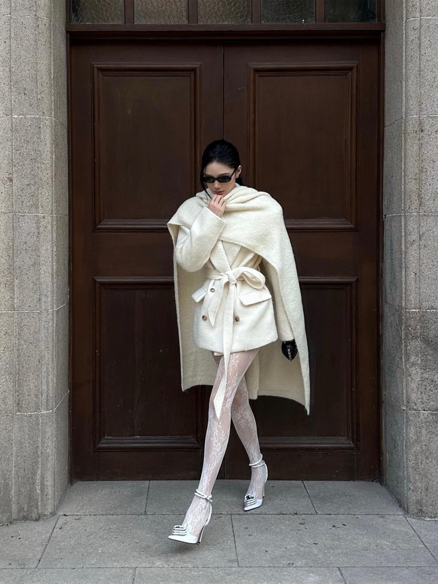 rovente Warm Wool Blend Double Breasted Oversized Commuter Women Ivory Shawl Wool Coats