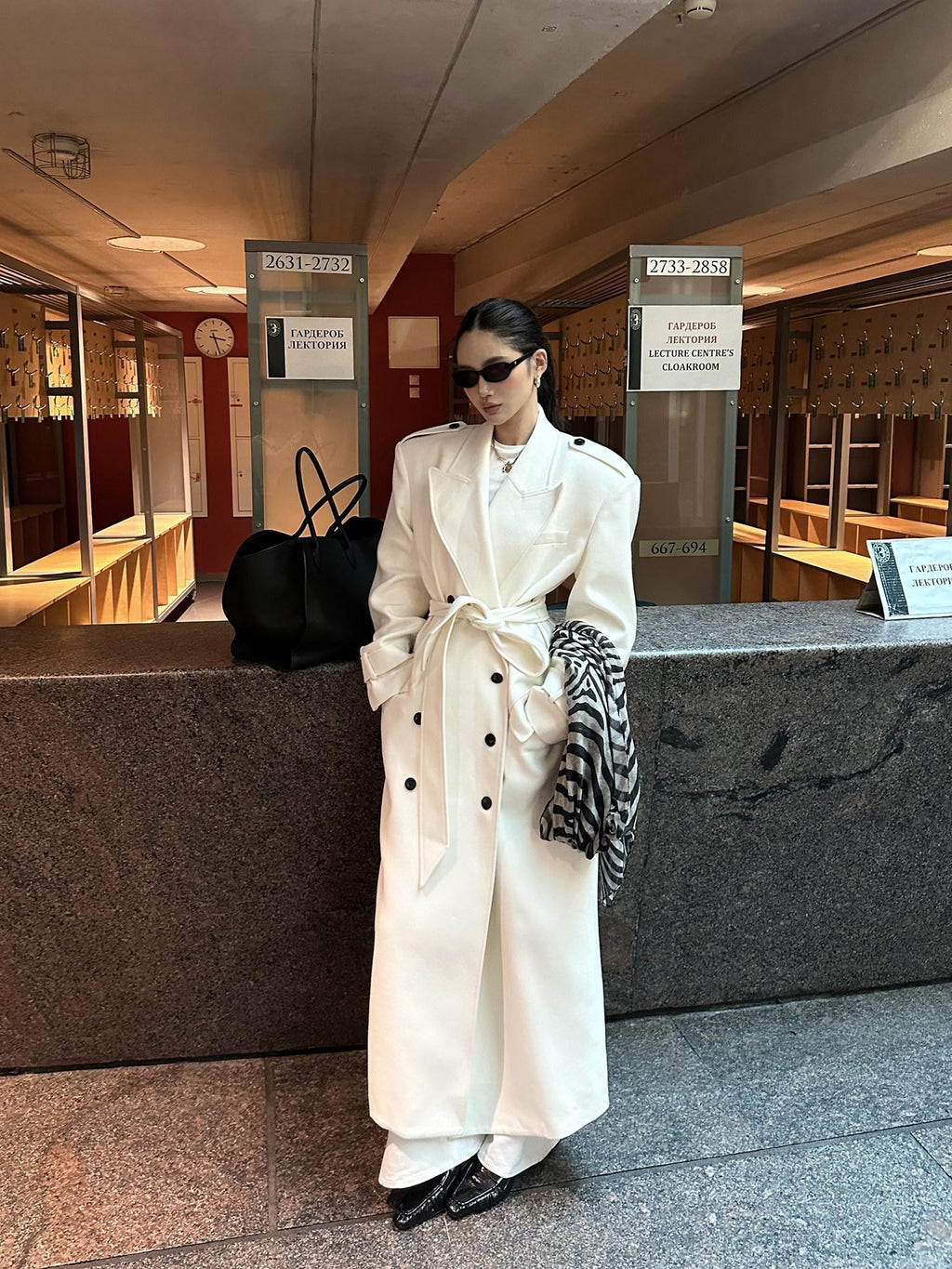 rovente Thick Double Breasted Oversized Long Blazer Lapel Commuter Women Wool Coats