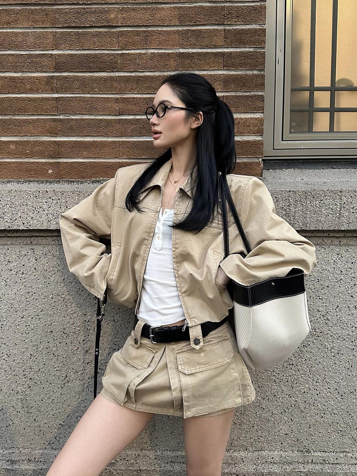 rovente Cotton Slim Fit Zipper Casual Cropped Khaki Longsleeve Women Copped Jackets