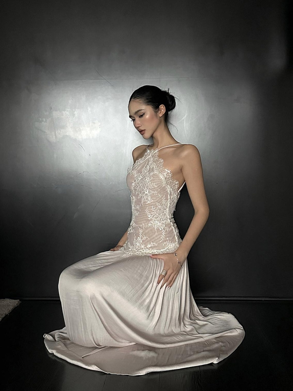 rovente test Elegant Lace High Waist Nylon A Line Date Night Beige Maxi Dresses