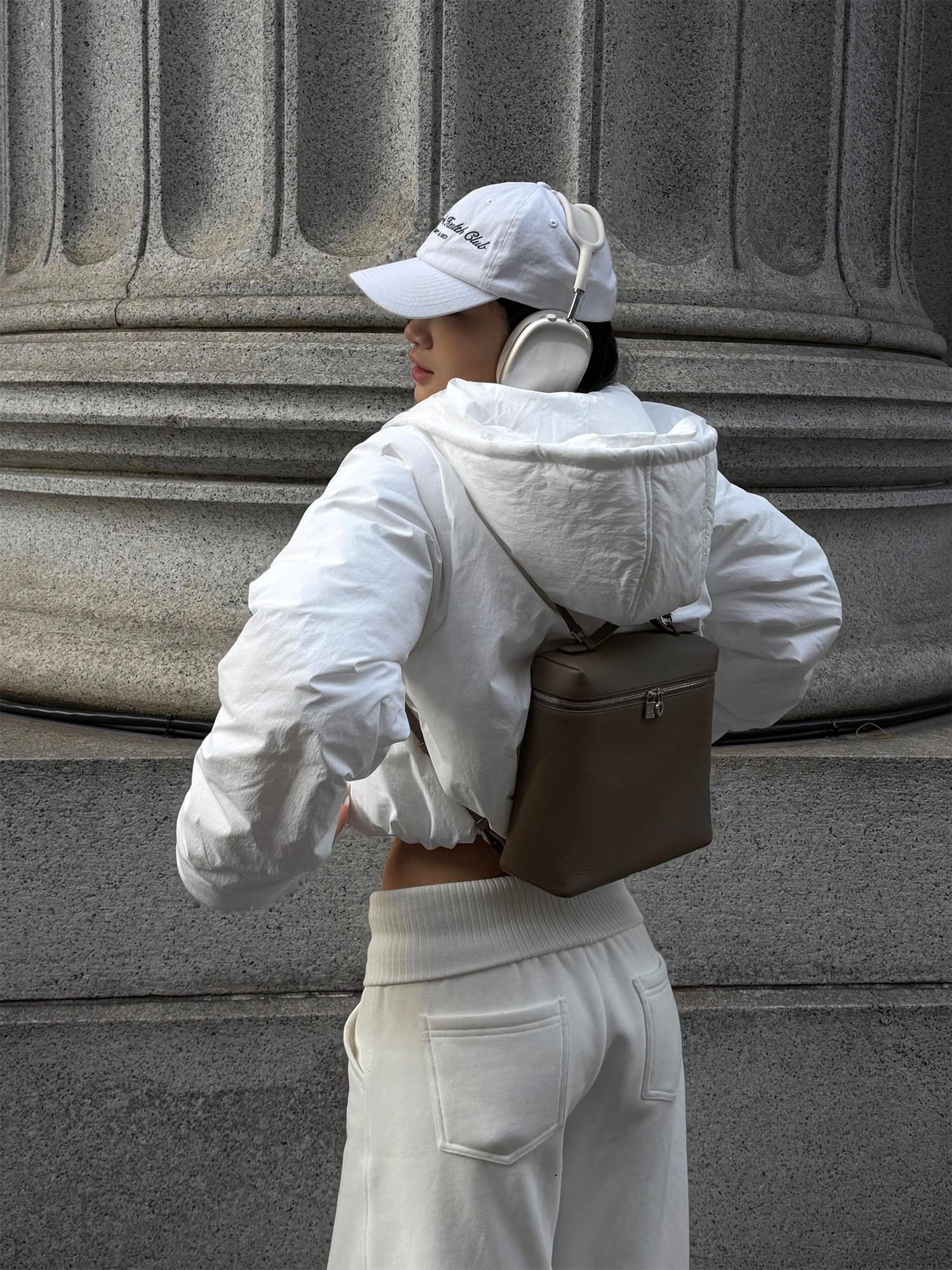 rovente Warm Thick Hooded Loose Minimal Commuter Nylon Zipper Pocket White Puffe Jackets