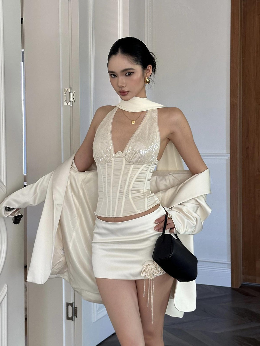 Shimmer V-neck Slim White Zipper Polyester Work Travel Halte Cop Tops