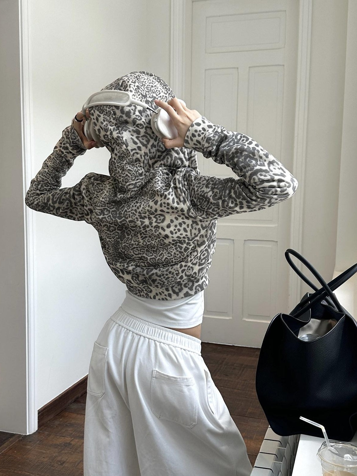 rovente Leopard Print Oversized Cropped Hooded Zip Women 100 Percent Cotton Hoodie