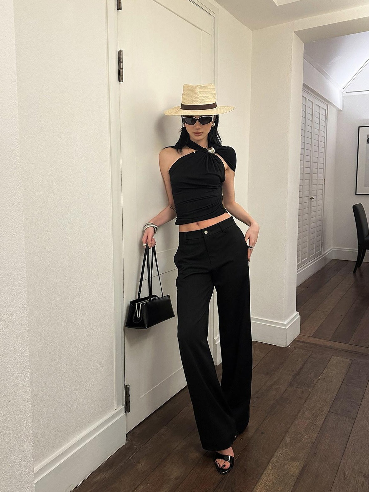 rovente Low Waist Zip Pockets Minimalist Casual Women Straight Black Staight Pants