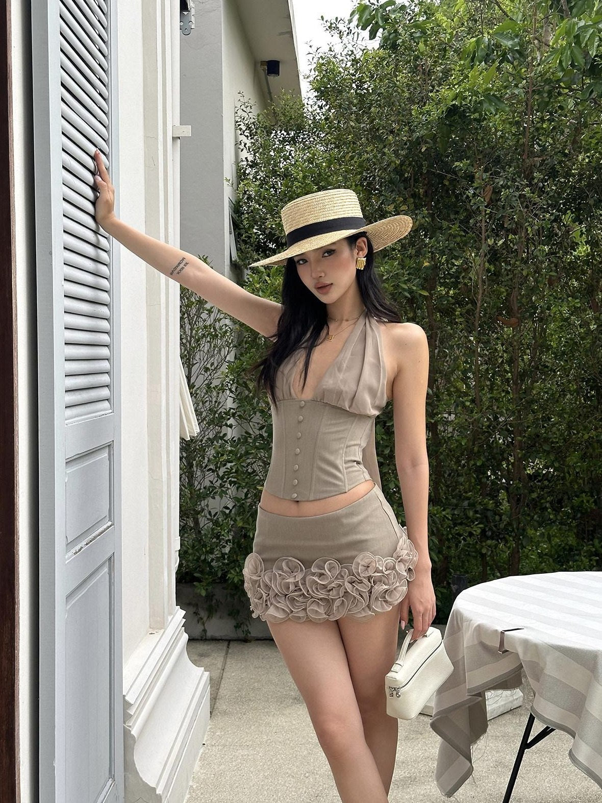 rovente Original Backless V-neck Halter Slim Fit Padded Crop Women Khaki Camisoles
