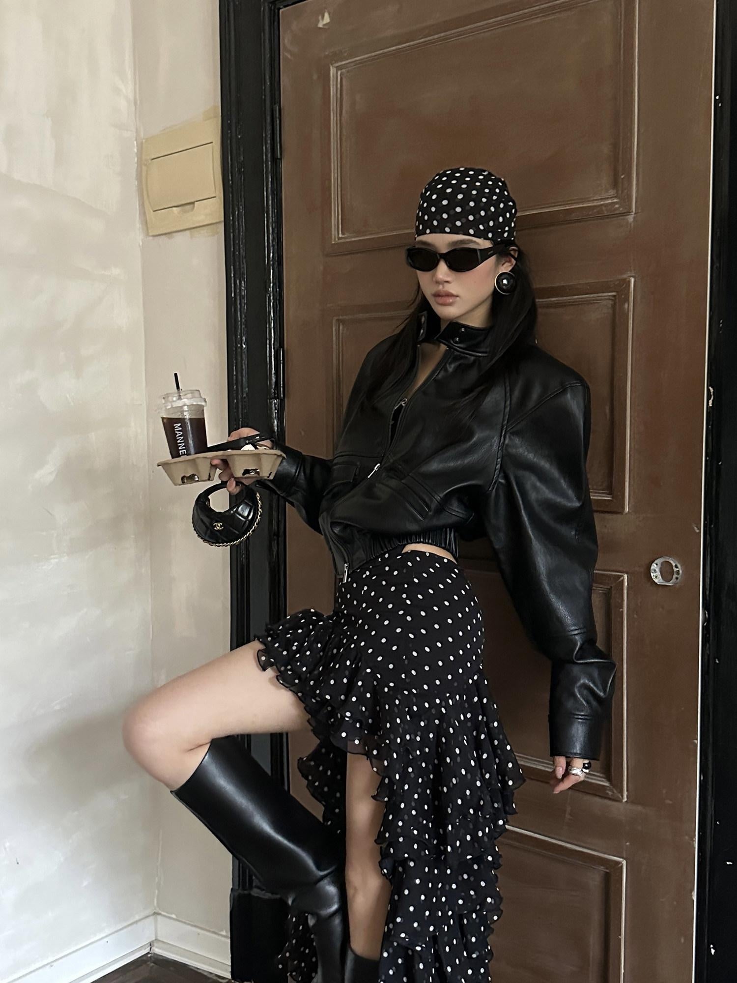 rovente Polyester Blend Loose Fit Short Zip Stand Collar Women Black Copped Jackets