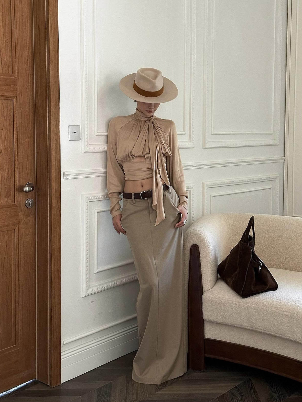 rovente Elegant Slim Waist Stand Collar Women Party Nude Polyester Long Sleeve Cop Tops