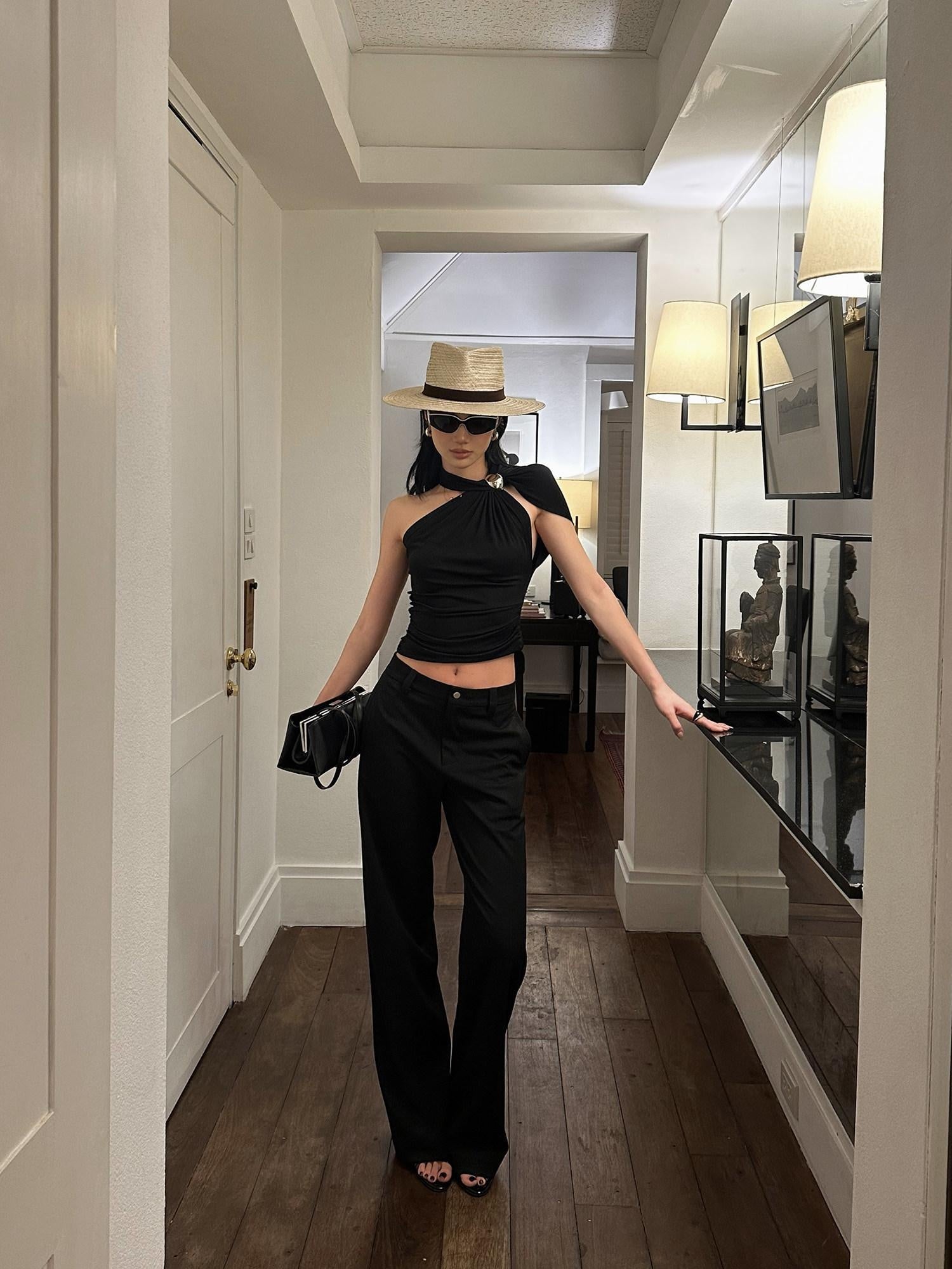 rovente Low Waist Zip Pockets Minimalist Casual Women Straight Black Staight Pants