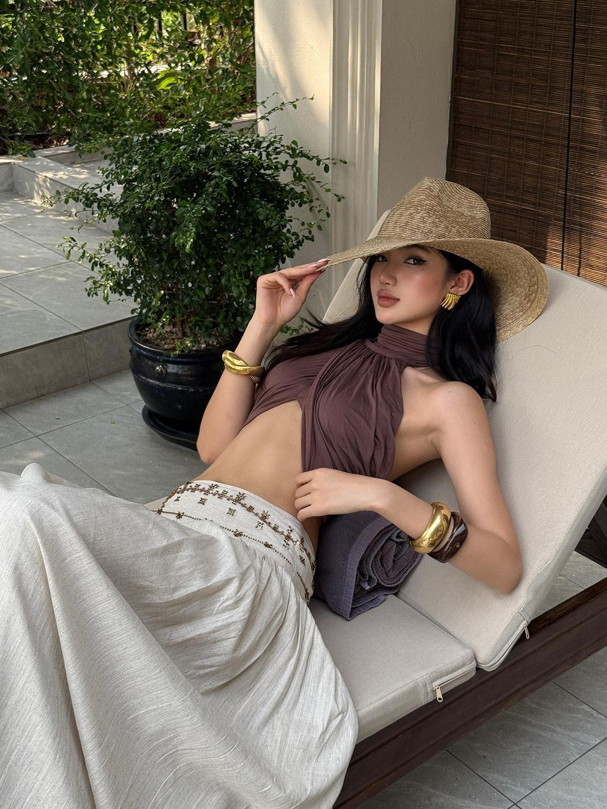 rovente Soft Modal Stretch Slim Halter Neck Cropped Solid Coffee Brown Camisoles