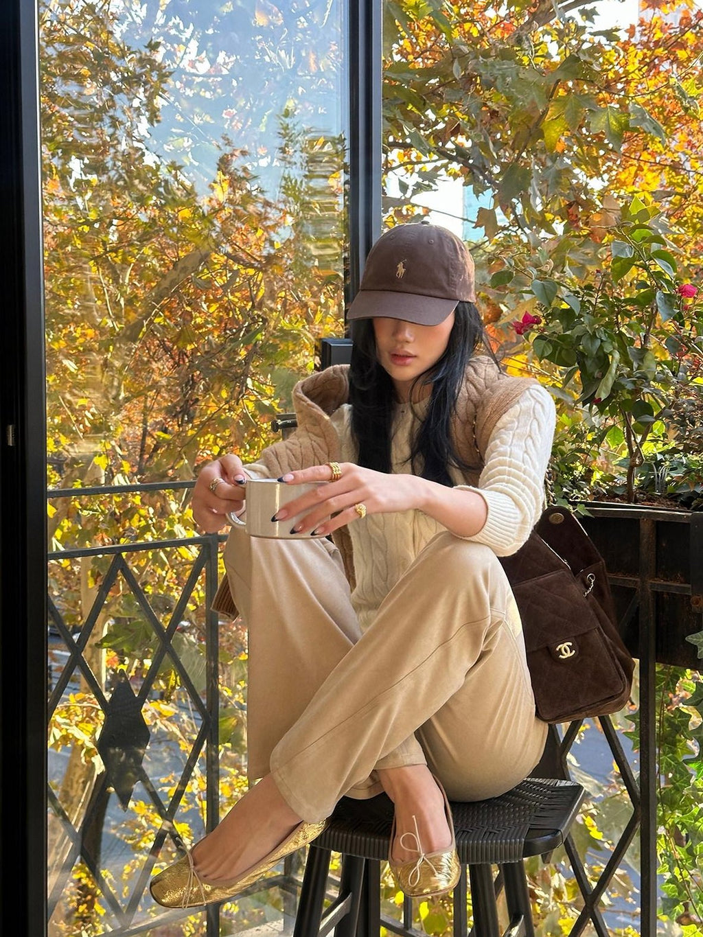 rovente 100 Percent Wool Casual Regular Button Front Women Crewneck Almond Cadigans