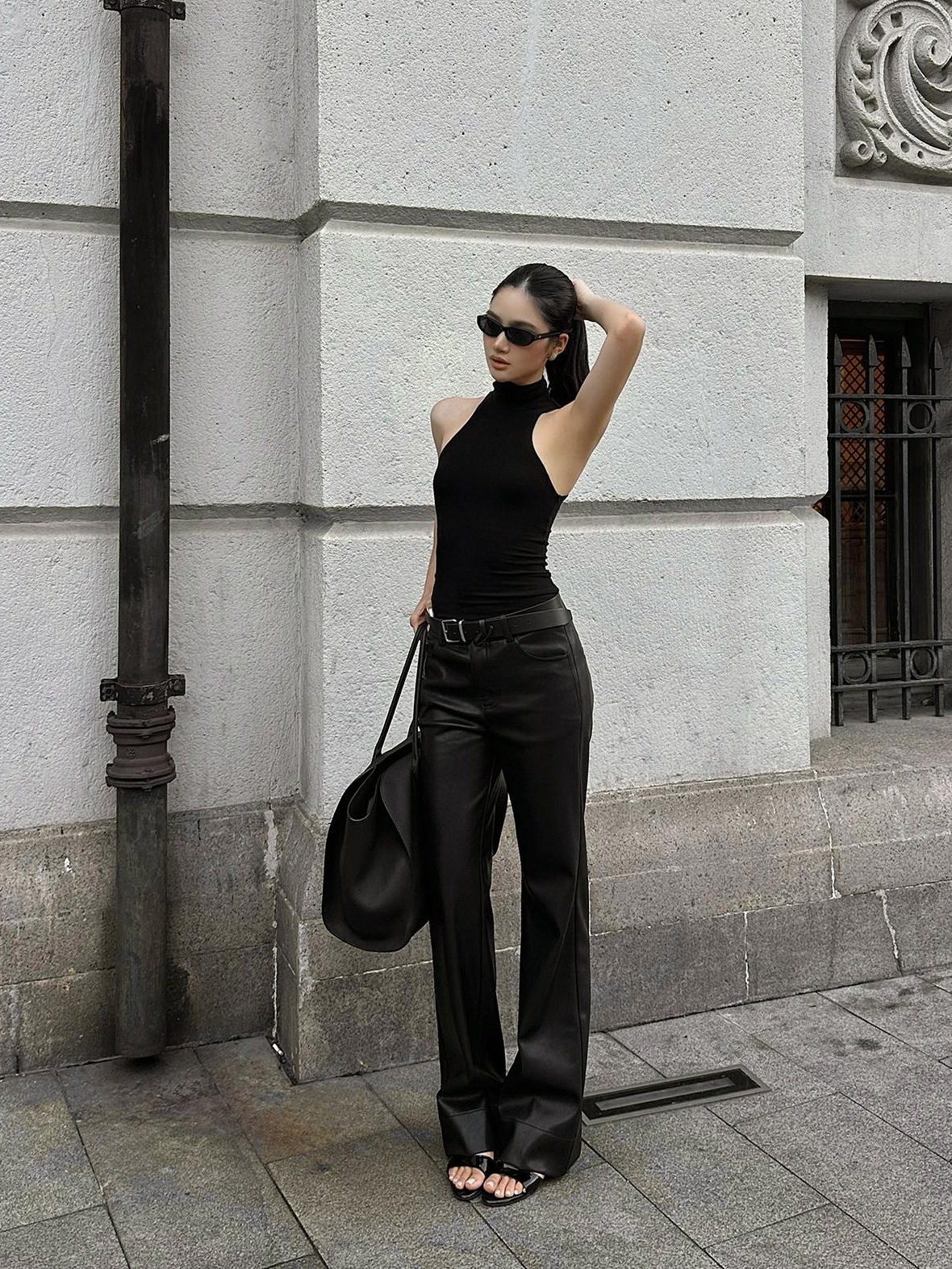 rovente Faux Pu Zipper Minimalist Natural Waist Womens Casual Black Staight Pants