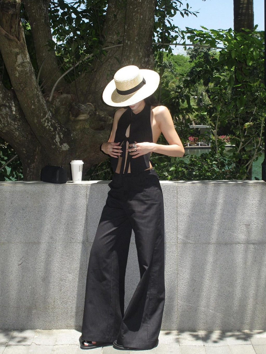 rovente Original Design Halter Neck Cropped Solid Black Women Polyester Cotton Camisoles