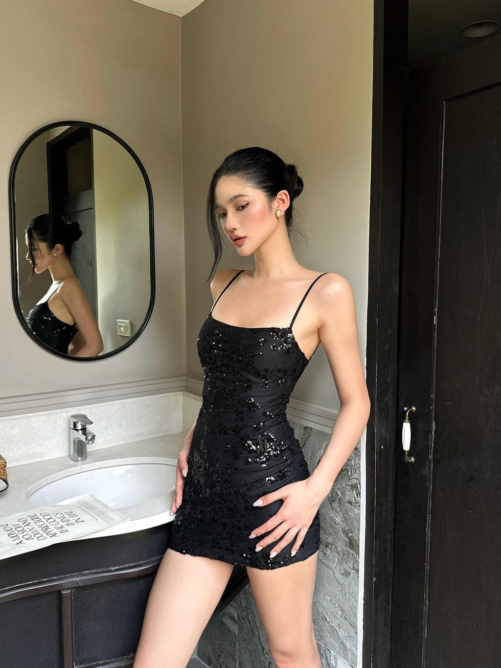 rovente Flattering Fitted Waist Sleeveless Cami Little Black Polyester Party Mini Desses