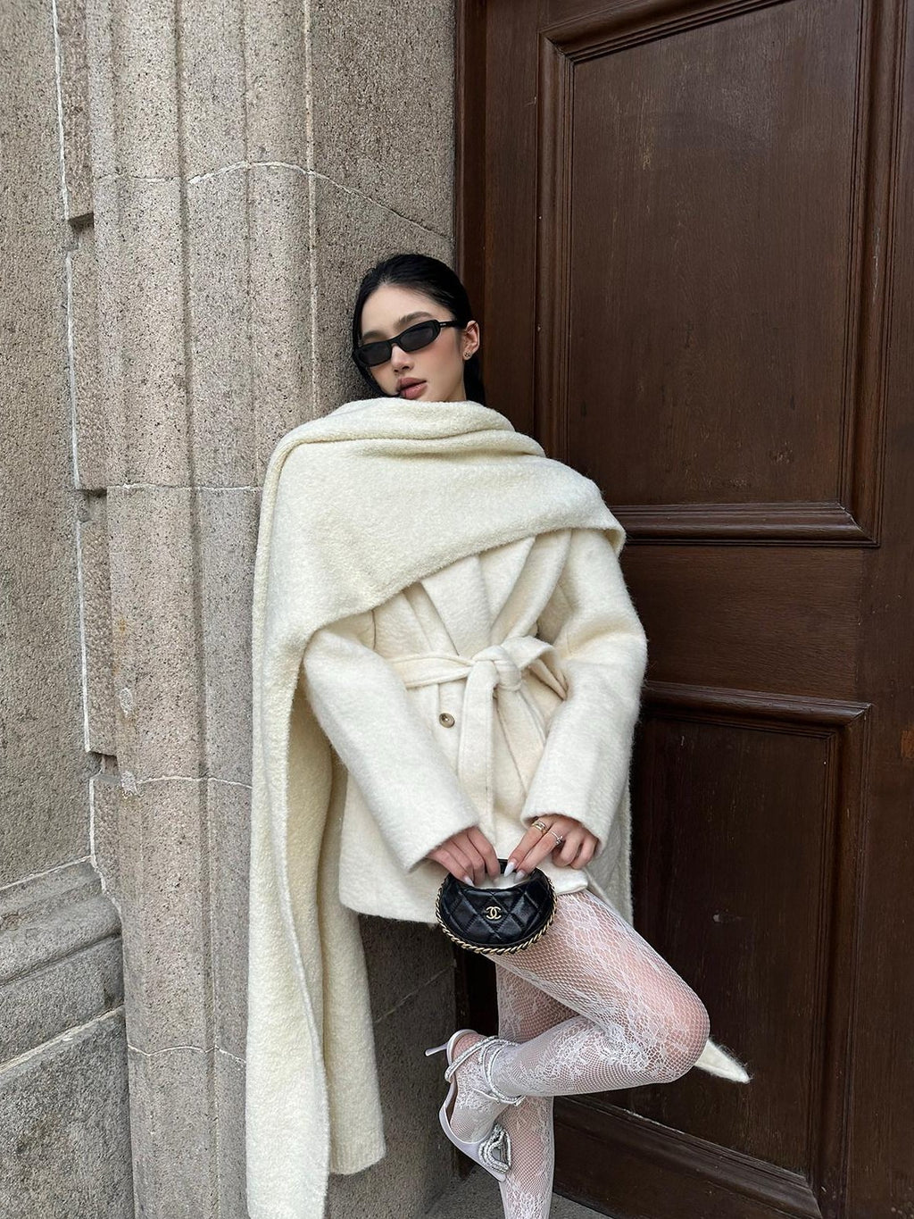 rovente Warm Wool Blend Double Breasted Oversized Commuter Women Ivory Shawl Wool Coats
