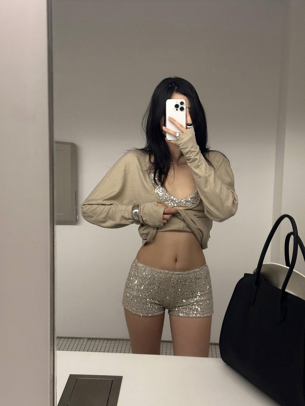 rovente Sequin V-neck Slim Knit Casual Wool Blend Beige Long Sleeve T-Shits