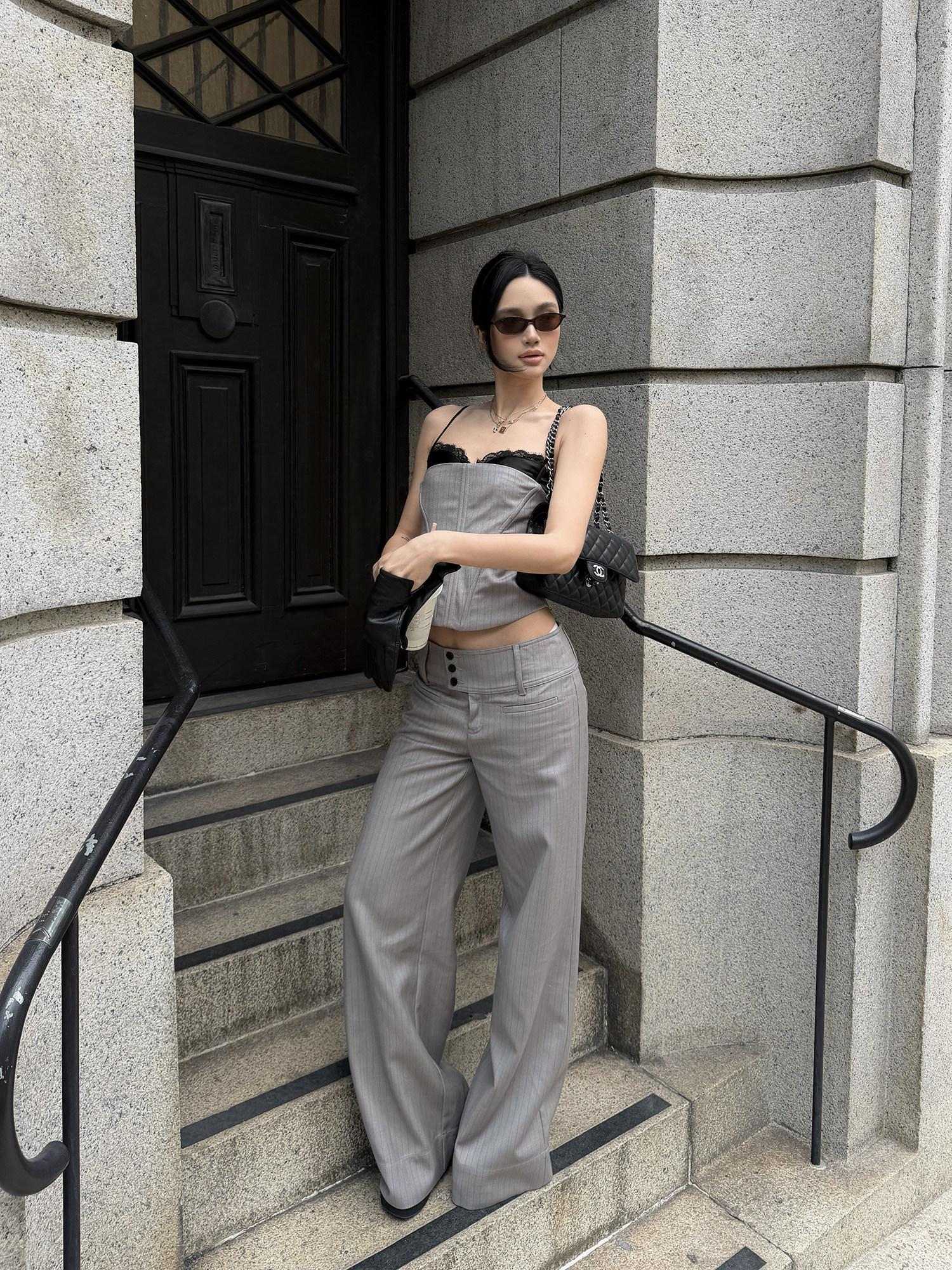 rovente Lace Trim Slim Fit Striped Zipper Women Travel Daily Polyester Camisoles