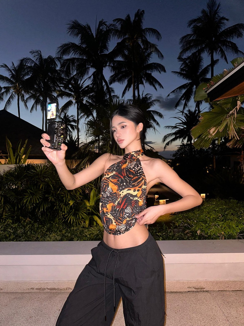 rovente Breathable Slim Fit Halter Neck Women Printed Tank Top Halte Cop Tops