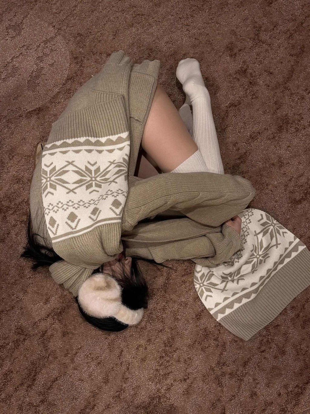 rovente Warm Button Cardigan Loose Commuter Knit Apricot Sweater Shorts Top & Shots Sets