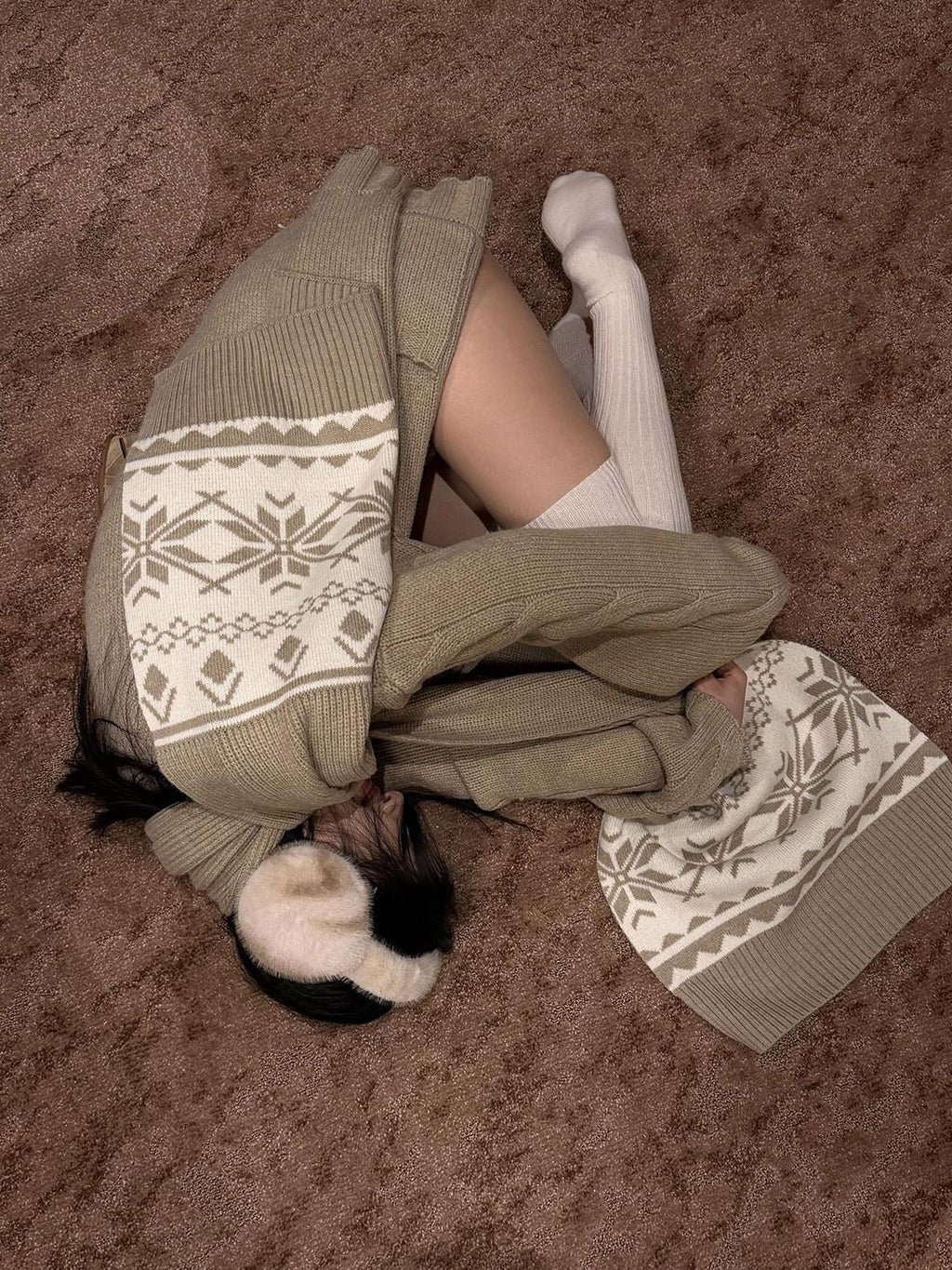 rovente Warm Button Cardigan Loose Commuter Knit Apricot Sweater Shorts Top & Shots Sets