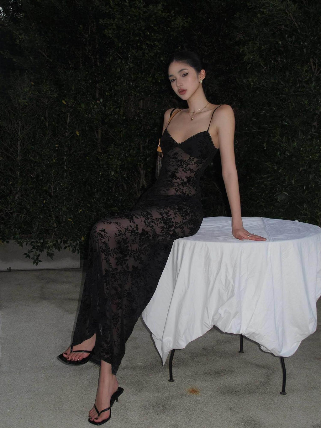 rovente Elegant High Waist V-neck Sleeveless Bodycon Travel Black Stretch Maxi Desses
