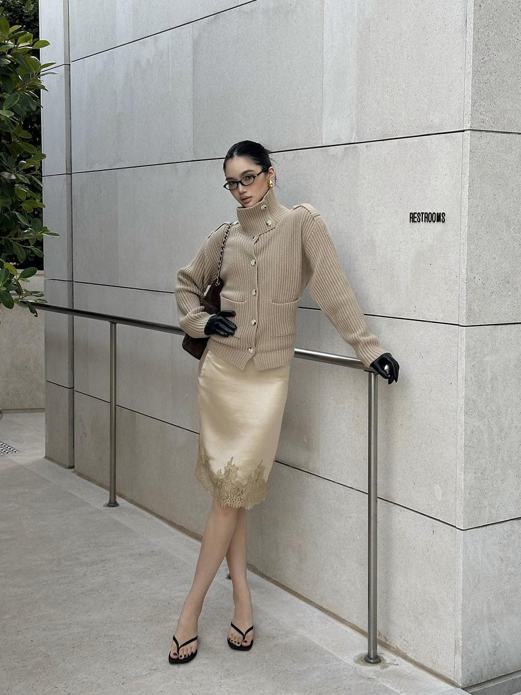 rovente Figure Flattering Slim Pencil Skirt Low Waist Zip Acetate Midi Skits