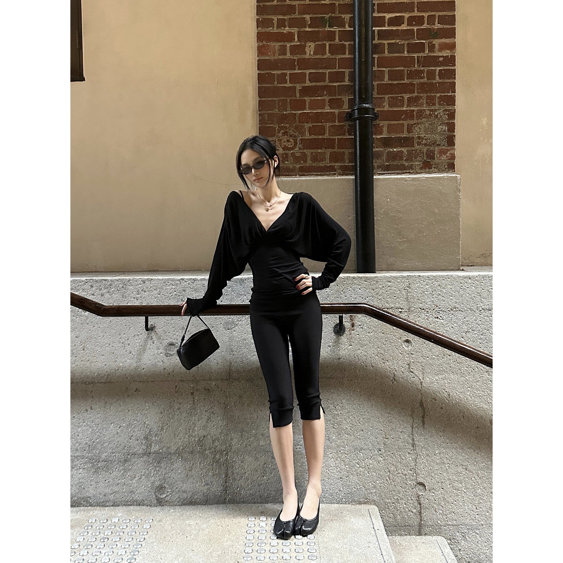 rovente_Lyocell_Wool_Knit_Slim_V-neck_Casual_Women_Purple_Black_Top_&_Pants_Sets_MISSTT