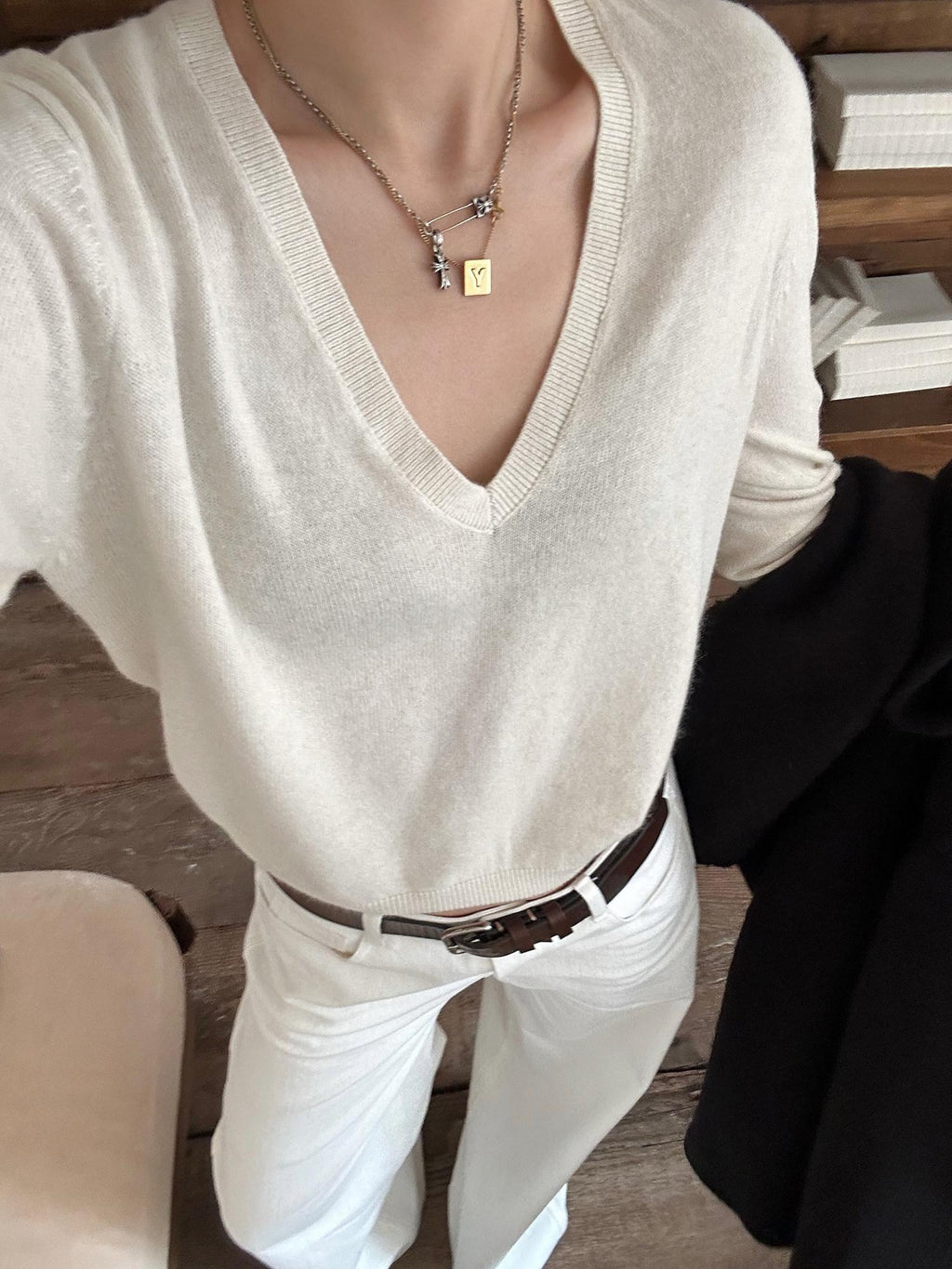 rovente Cozy Rabbit Hair Viscose Blend Warm Casual Loose V-neck Pullover Women Knitwea