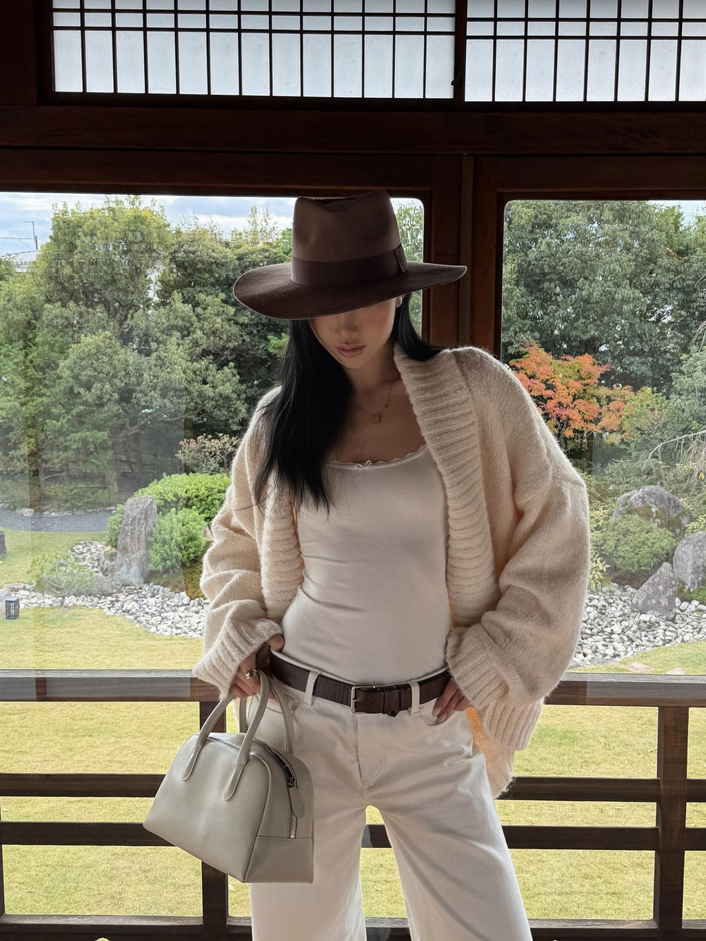 rovente Cotton Blend 3D Bow Slim Casual Pullover Women White Long Sleeve T-Shits