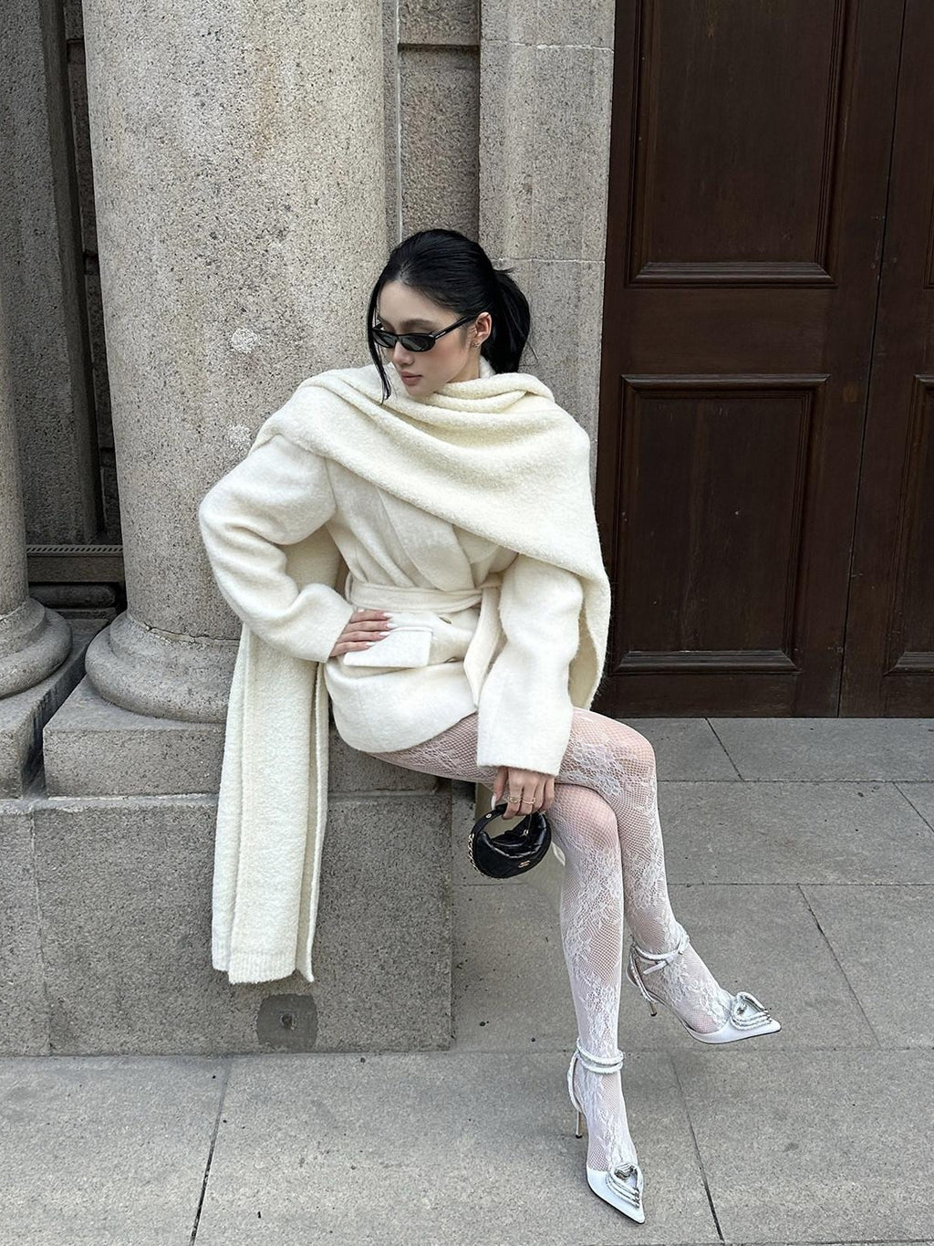 rovente Warm Wool Blend Double Breasted Oversized Commuter Women Ivory Shawl Wool Coats