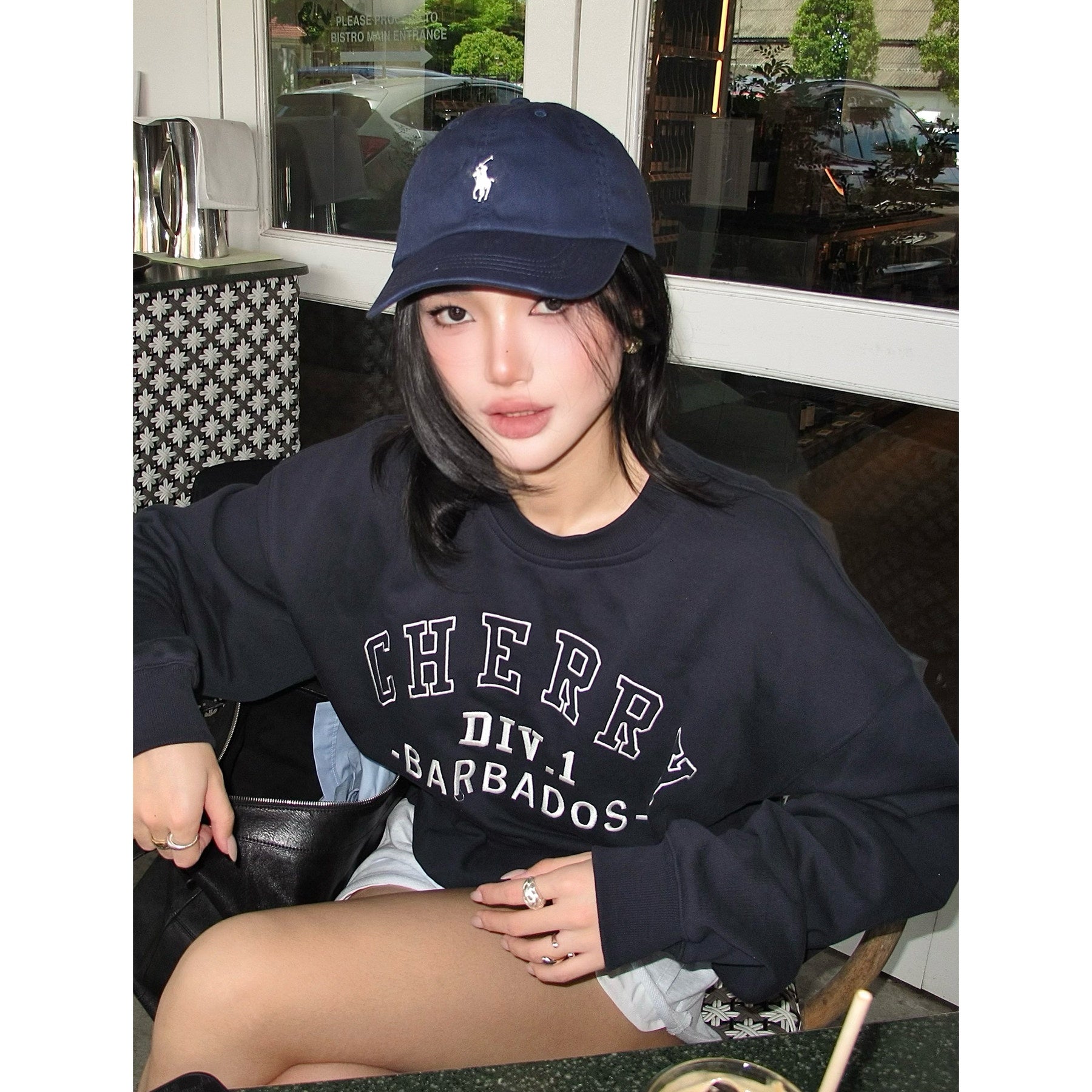 rovente_Pure_Cotton_Loose_Fit_Crewneck_Long_Sleeve_Commuter_Navy_Solid_Sweatshit_MISSTT