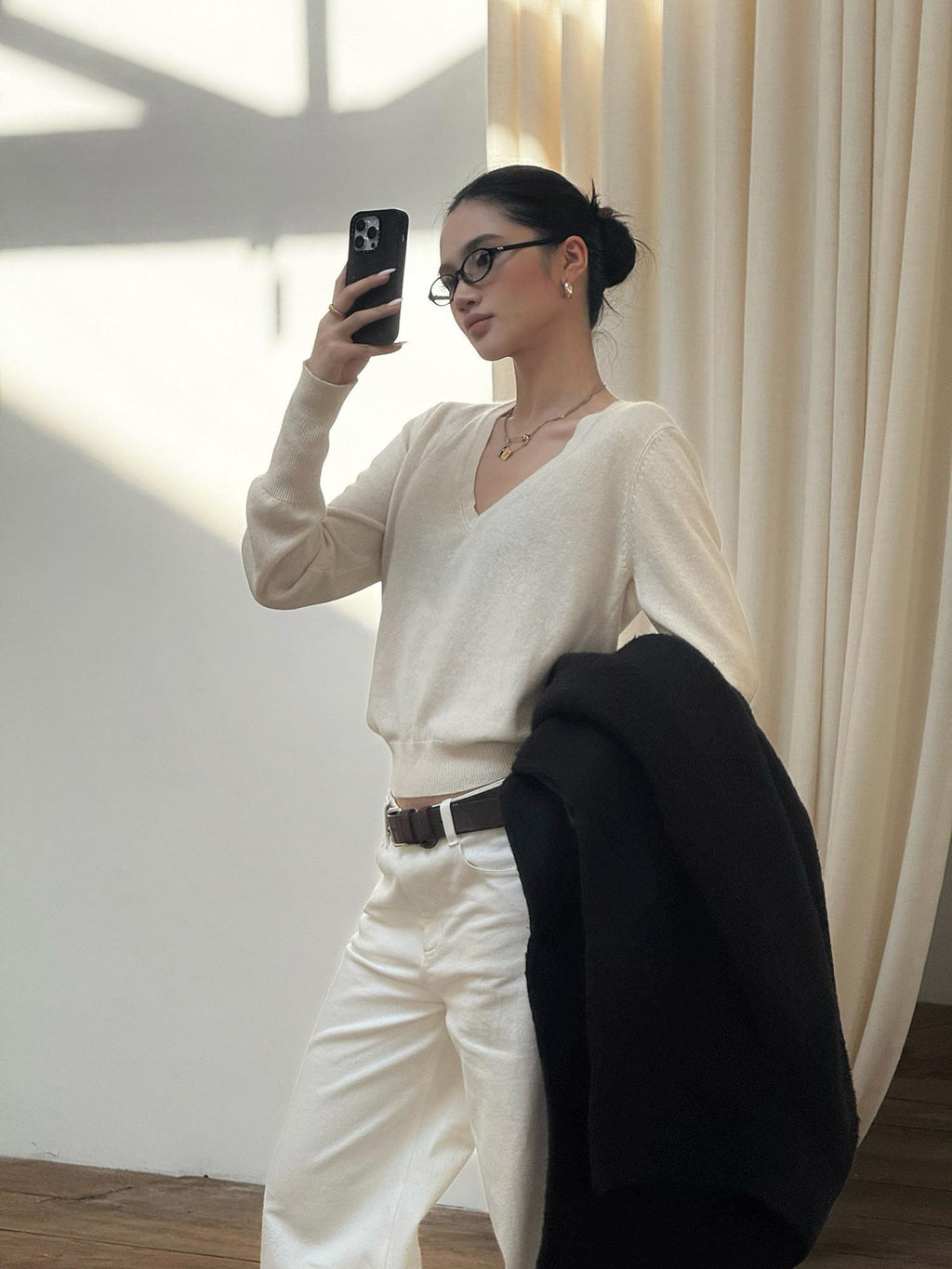rovente Cozy Rabbit Hair Viscose Blend Warm Casual Loose V-neck Pullover Women Knitwea