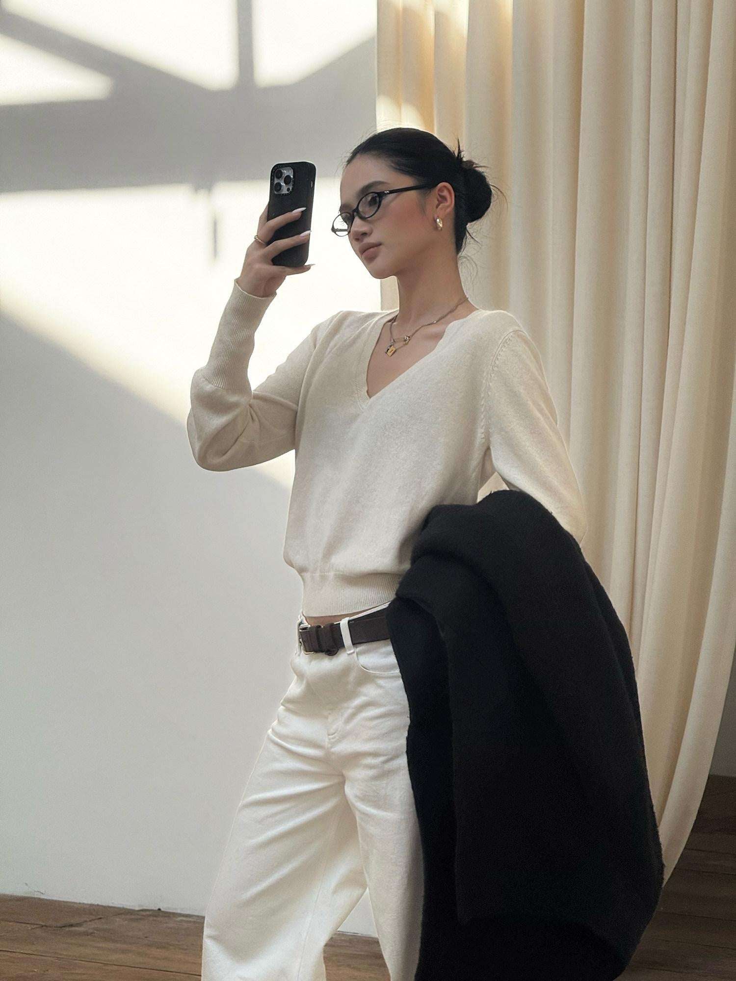 rovente Cozy Rabbit Hair Viscose Blend Warm Casual Loose V-neck Pullover Women Knitwea