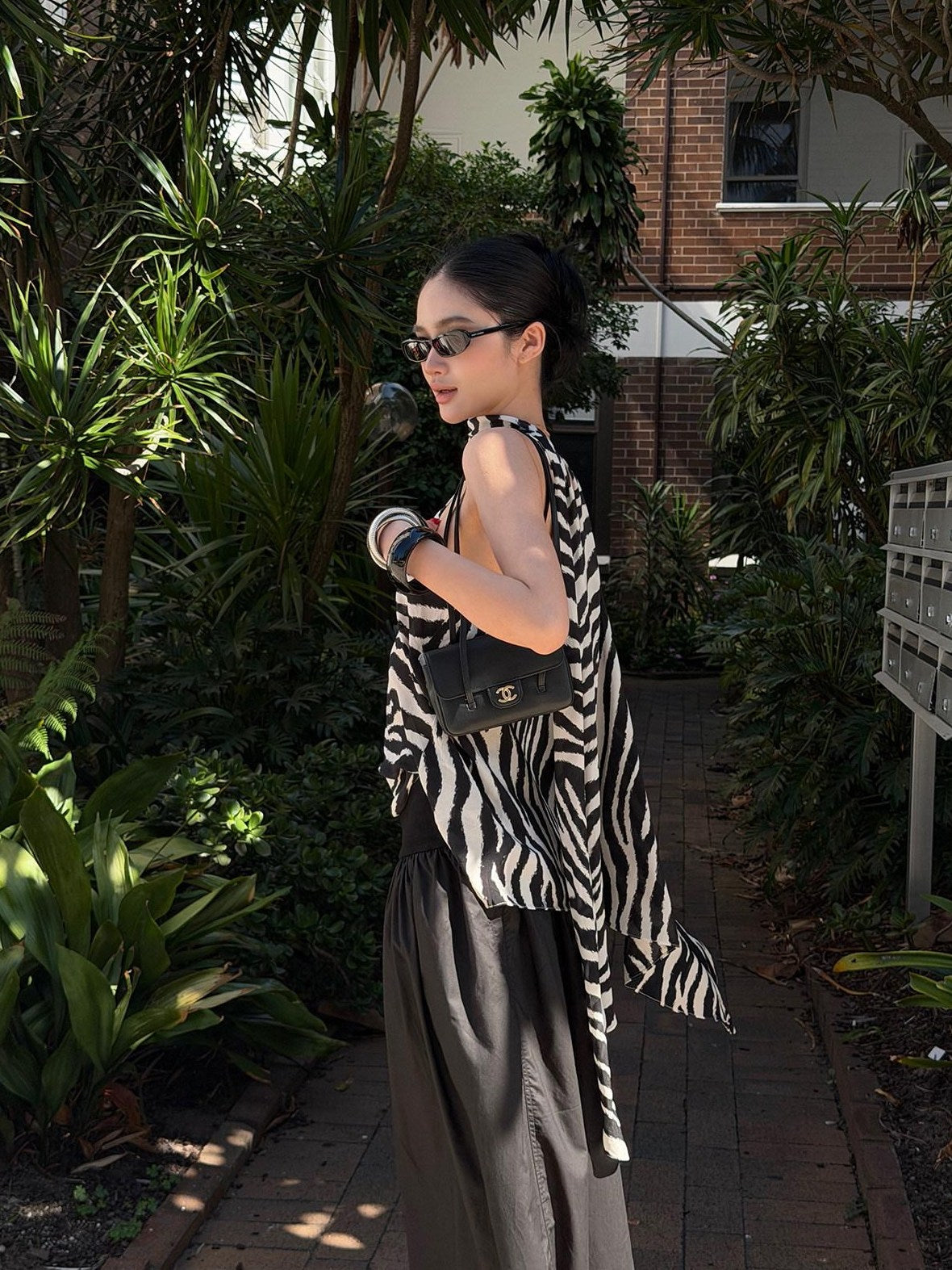 rovente Black White Zebra Contrast Loose Sleeveless Slant Neck Rayon Off Shoulde Cop Tops