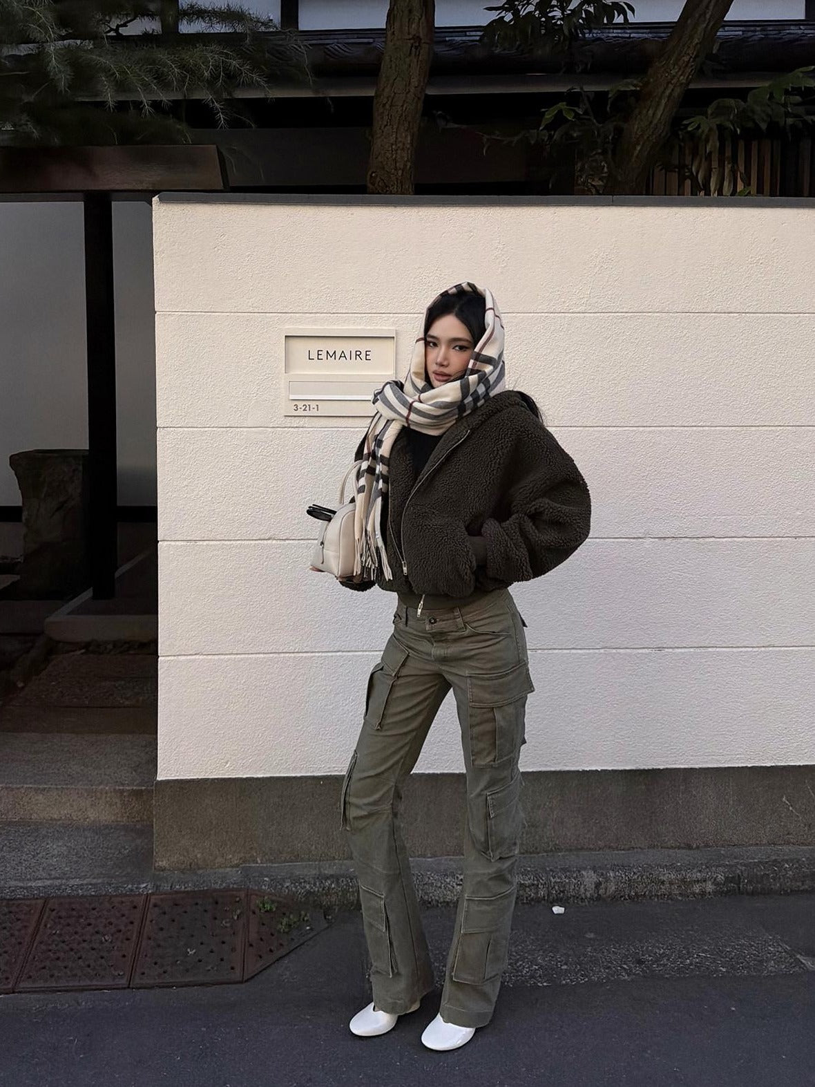 rovente Warm Polyester Hooded Zip Cropped Casual Women Green Diagonal Pocket Hoodie