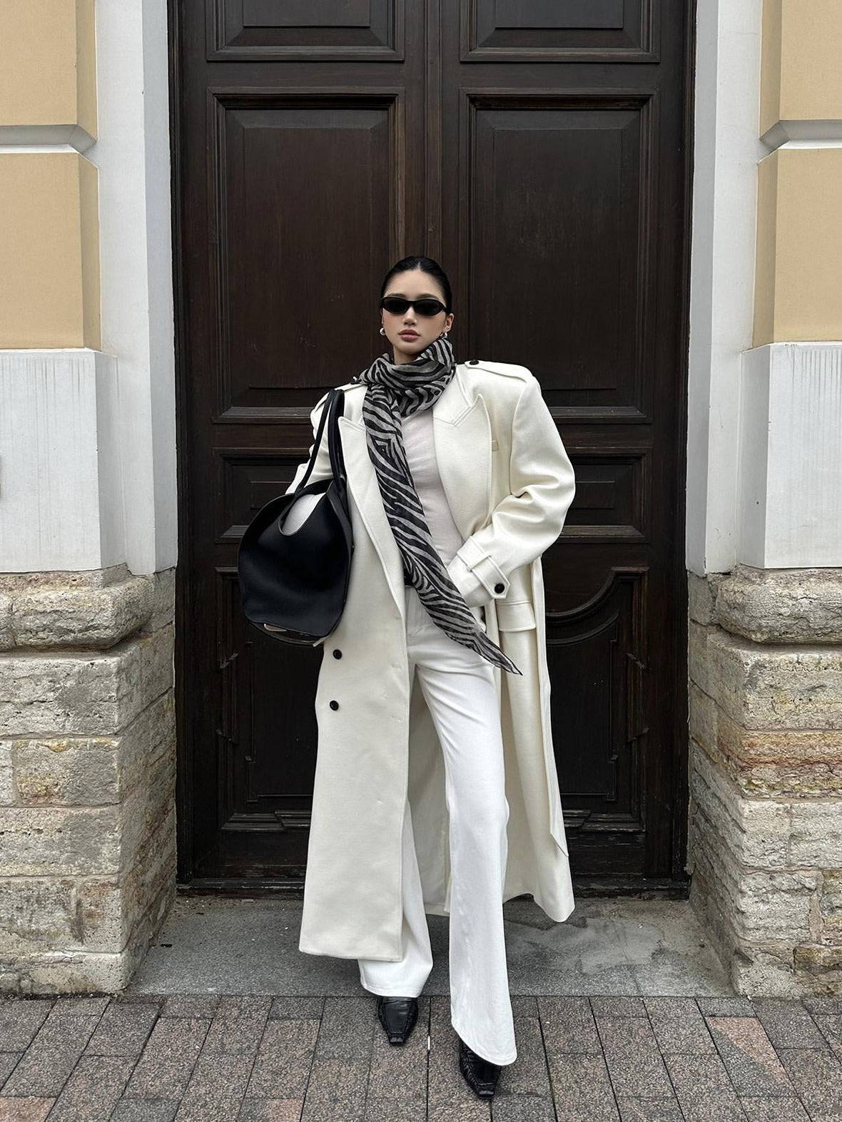 rovente Thick Double Breasted Oversized Long Blazer Lapel Commuter Women Wool Coats