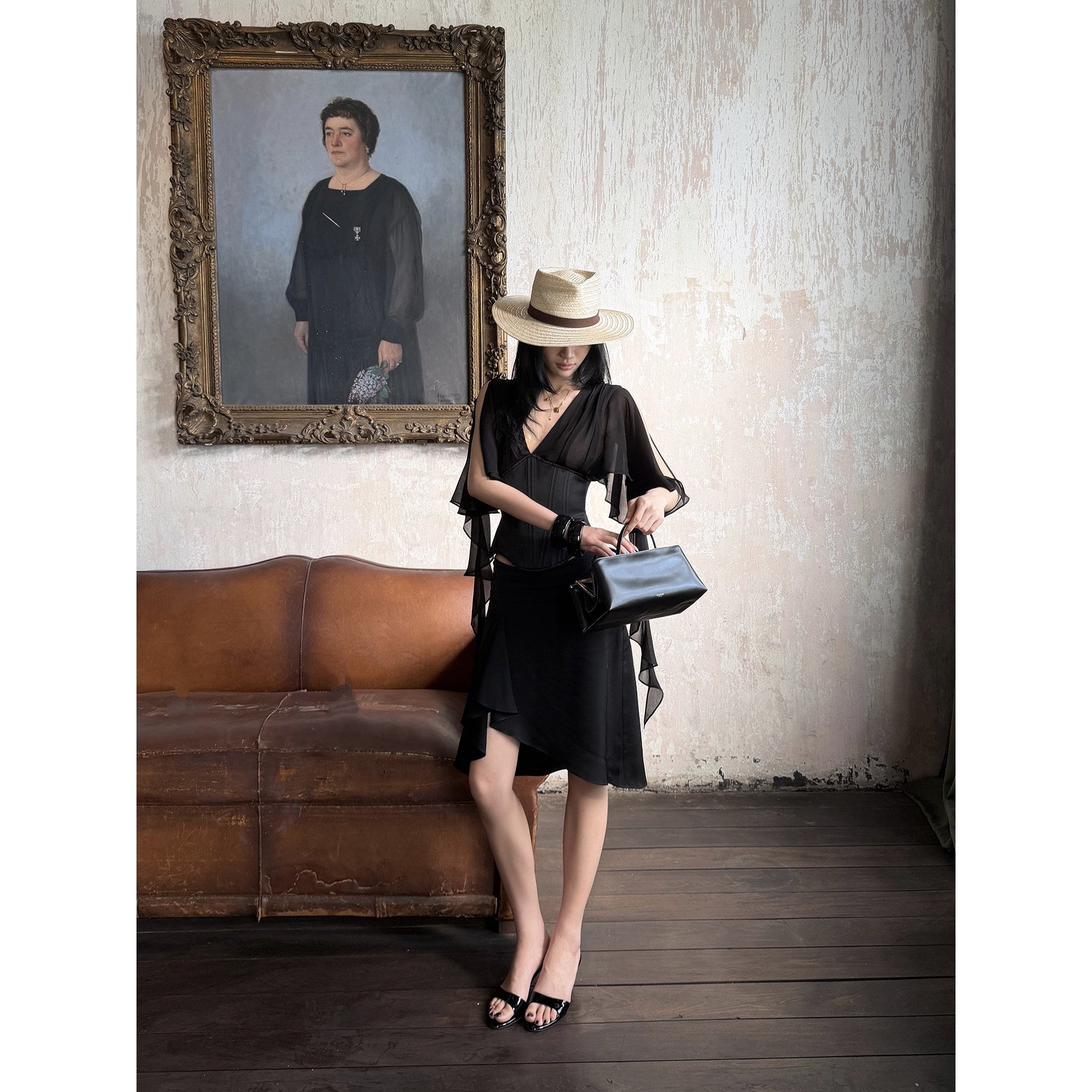 rovente_Elegant_Lined_Asymmetric_Low_Waist_Fishtail_Slim_Woven_Black_Midi_Skits_MISSTT