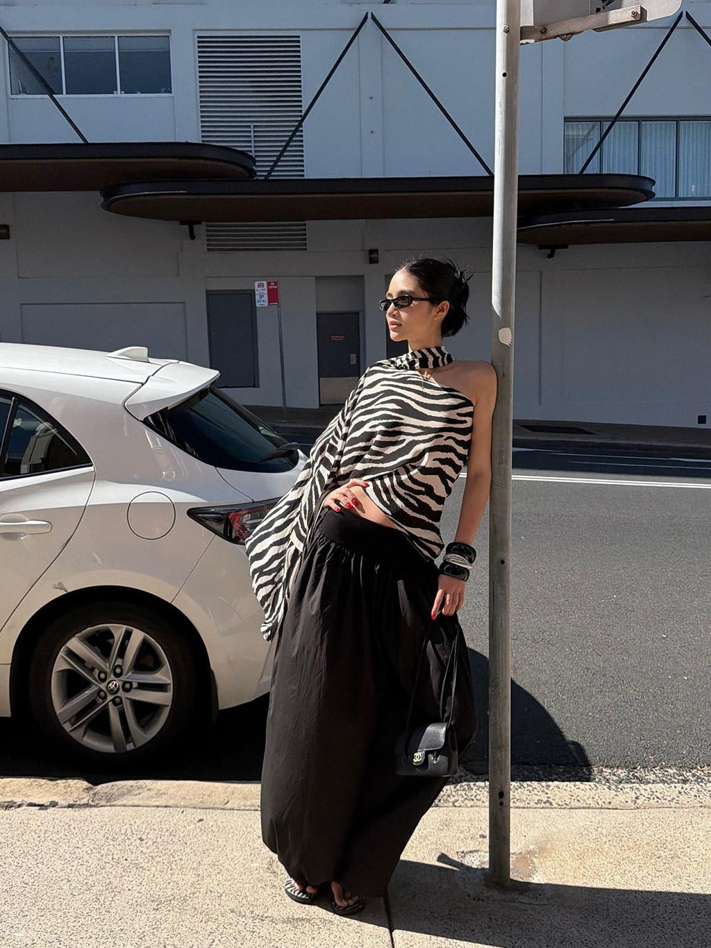 rovente Black White Zebra Contrast Loose Sleeveless Slant Neck Rayon Off Shoulde Cop Tops