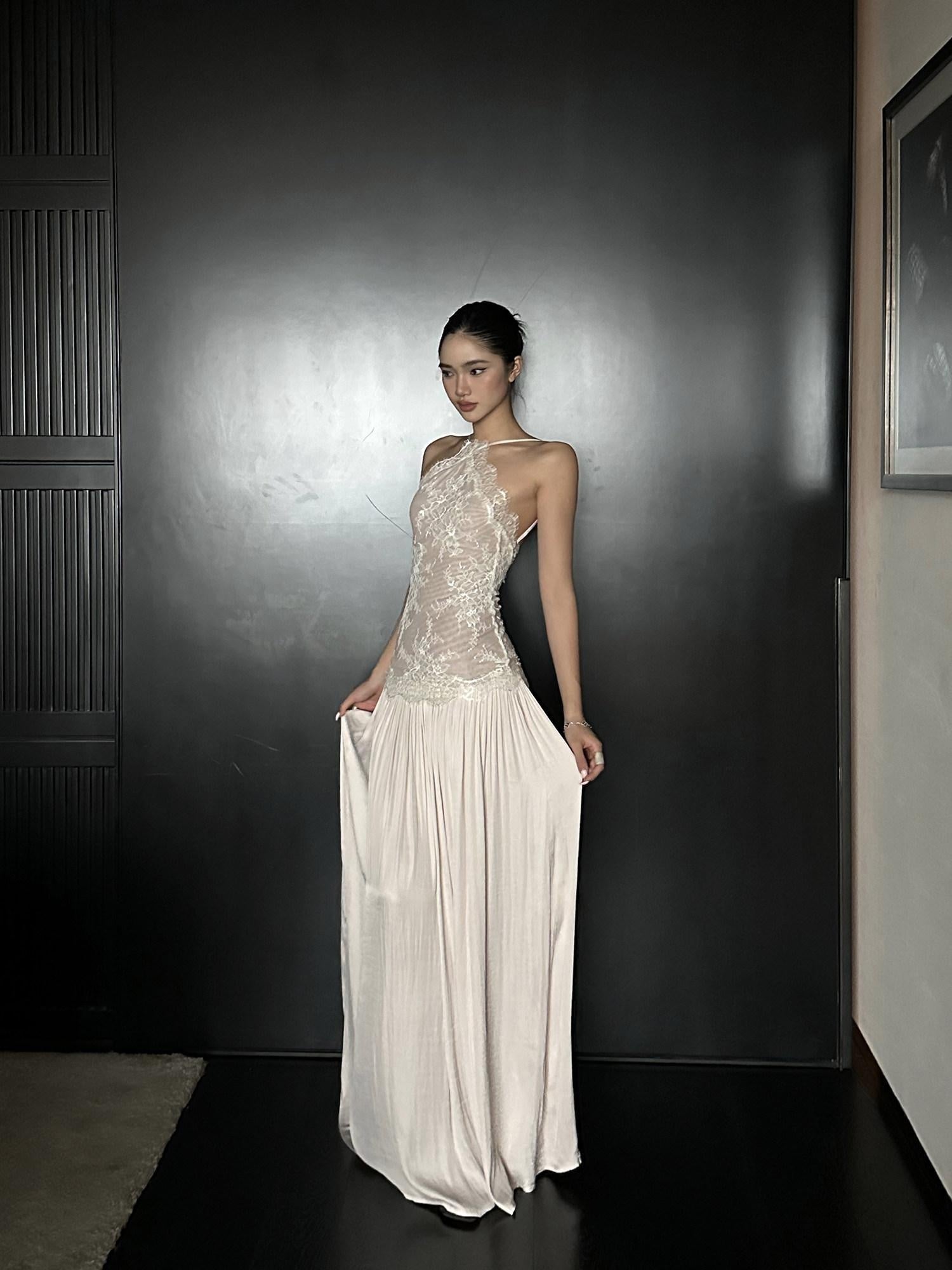 rovente test Elegant Lace High Waist Nylon A Line Date Night Beige Maxi Dresses