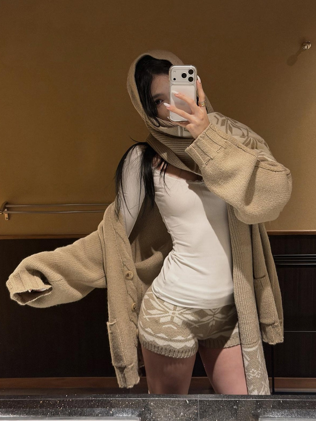 rovente Warm Button Cardigan Loose Commuter Knit Apricot Sweater Shorts Top & Shots Sets