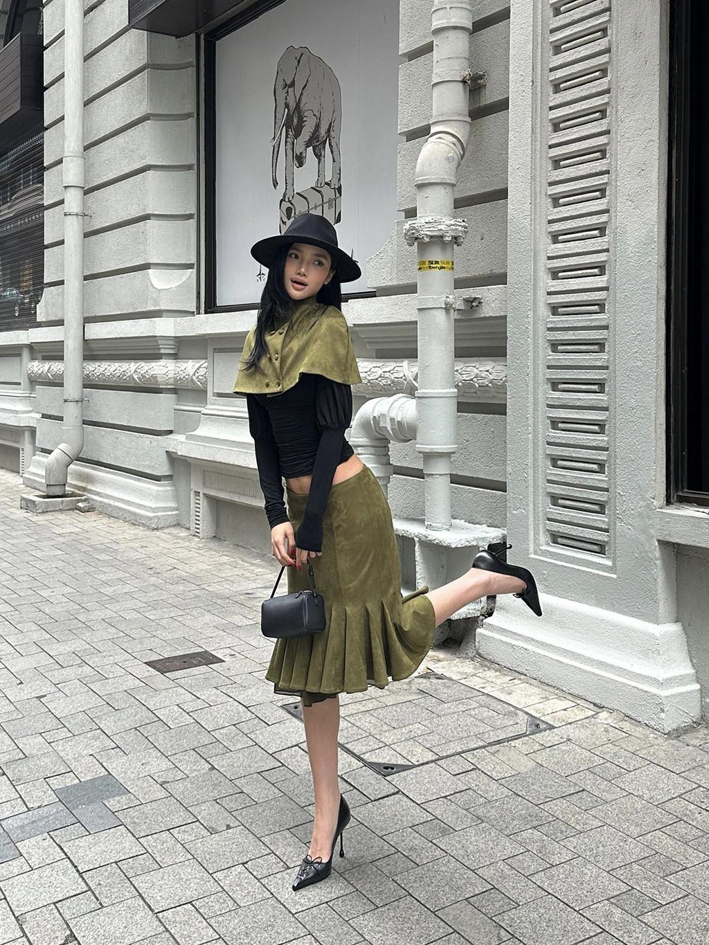rovente Elegant Stand Collar Short Solid Polyester Women Banquet Long Sleeve T-Shits