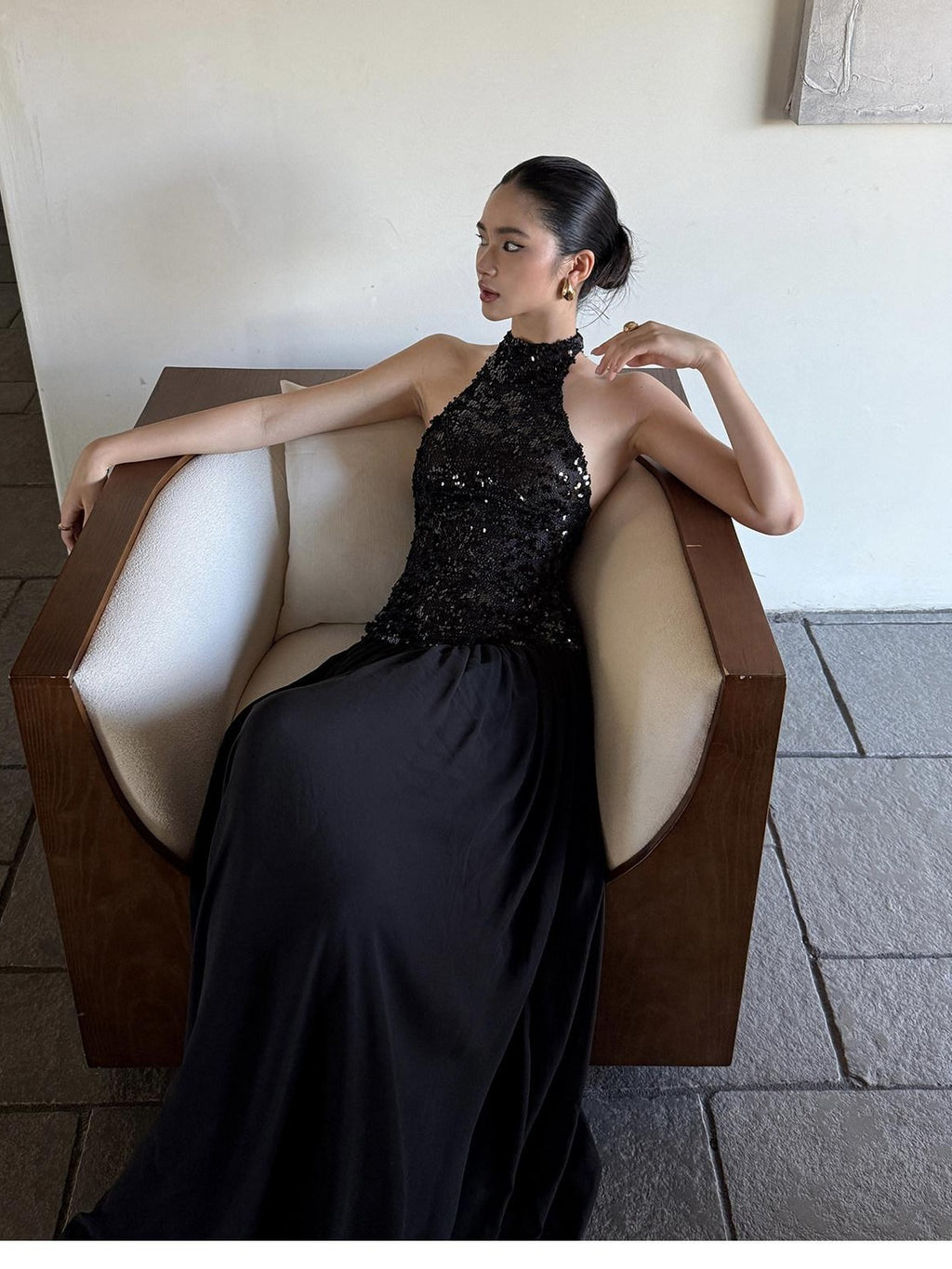 rovente test Shimmer Sequin Halter Neck Natural Waist Banquet Black Stretch Maxi Dresses