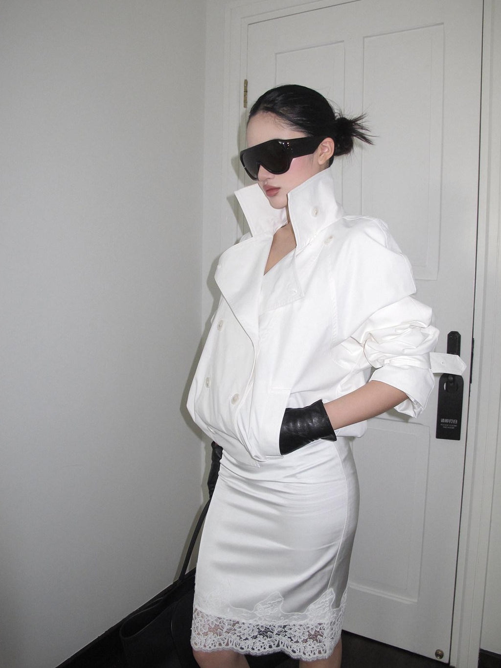 rovente Light Luxury Relaxed Button Stand Collar Long Sleeve Cotton Women Copped Jackets