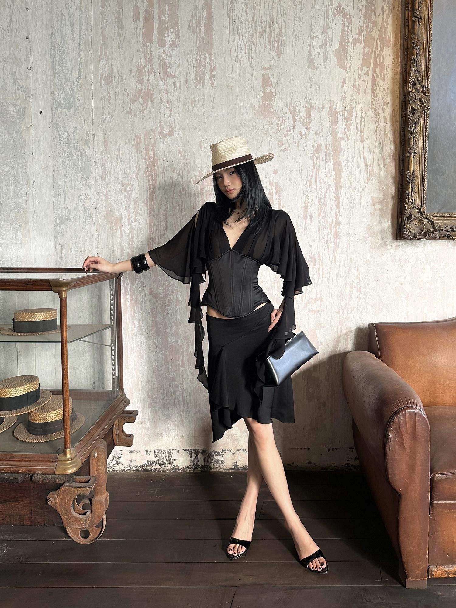 rovente Elegant Lined Asymmetric Low Waist Fishtail Slim Woven Black Midi Skits