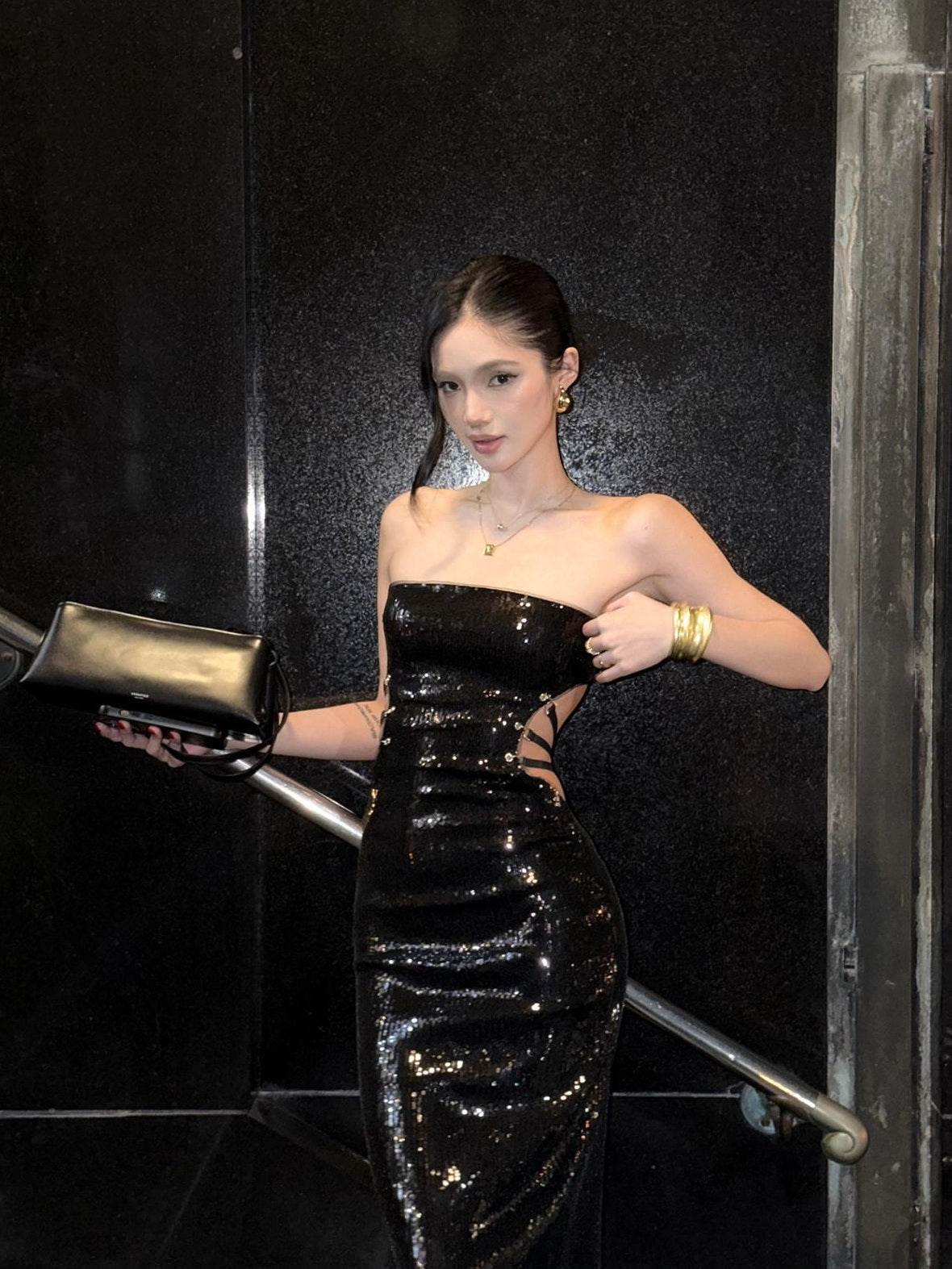 rovente Elegant Sequin Strapless Bodycon Women Party Banquet Black Polyester Mini Desses
