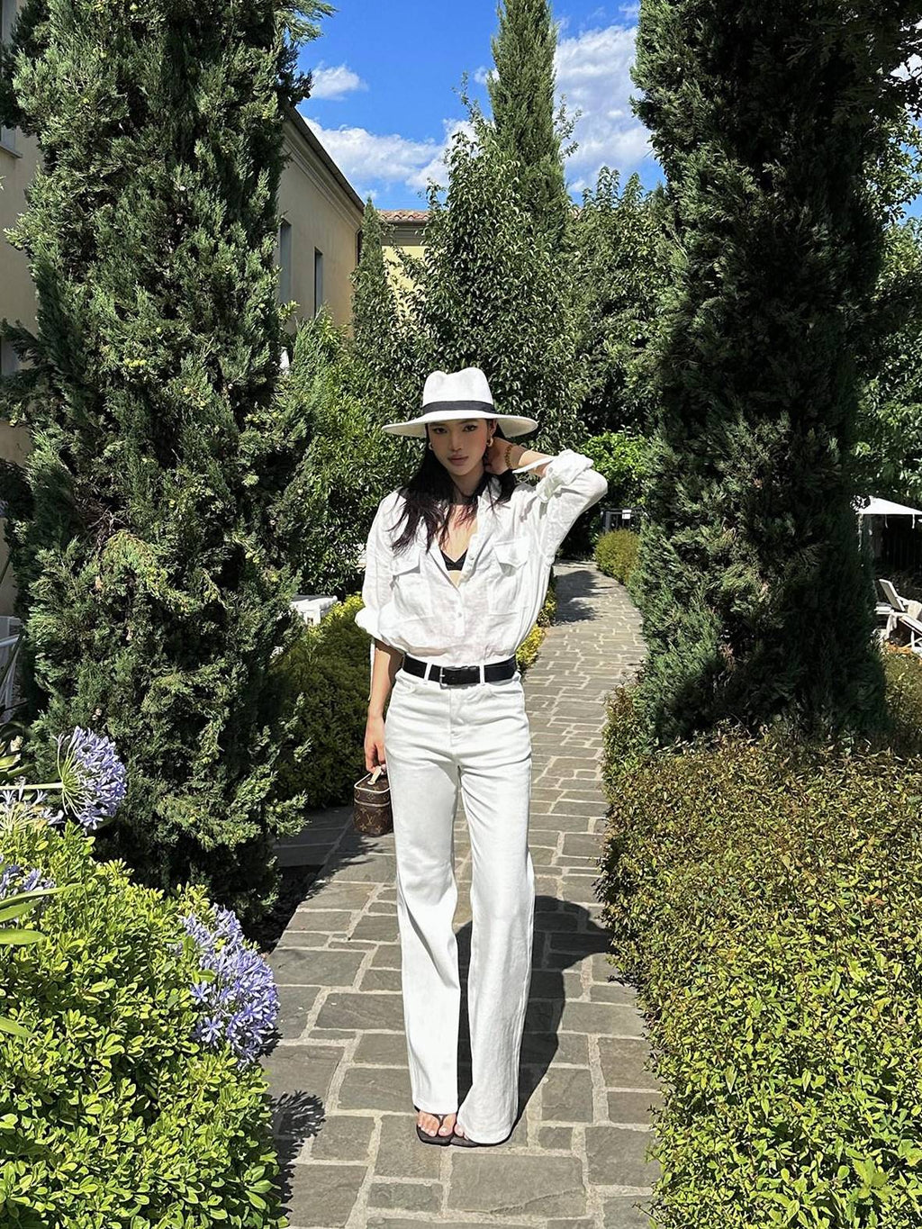 rovente test Slim Micro Stretch Natural Waist Office White Zip Fly Cotton Blend Flared Jeans