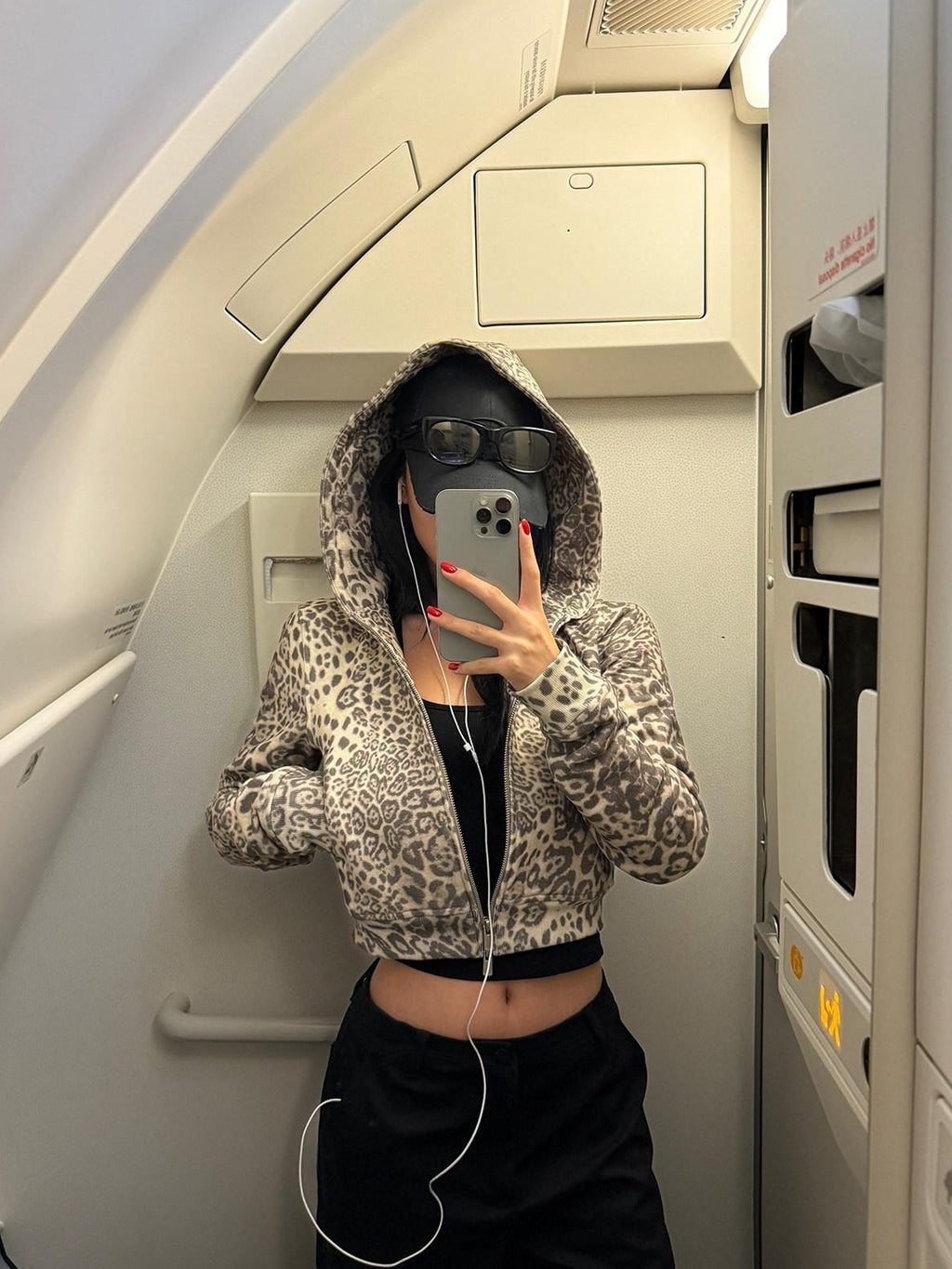 rovente Leopard Print Oversized Cropped Hooded Zip Women 100 Percent Cotton Hoodie