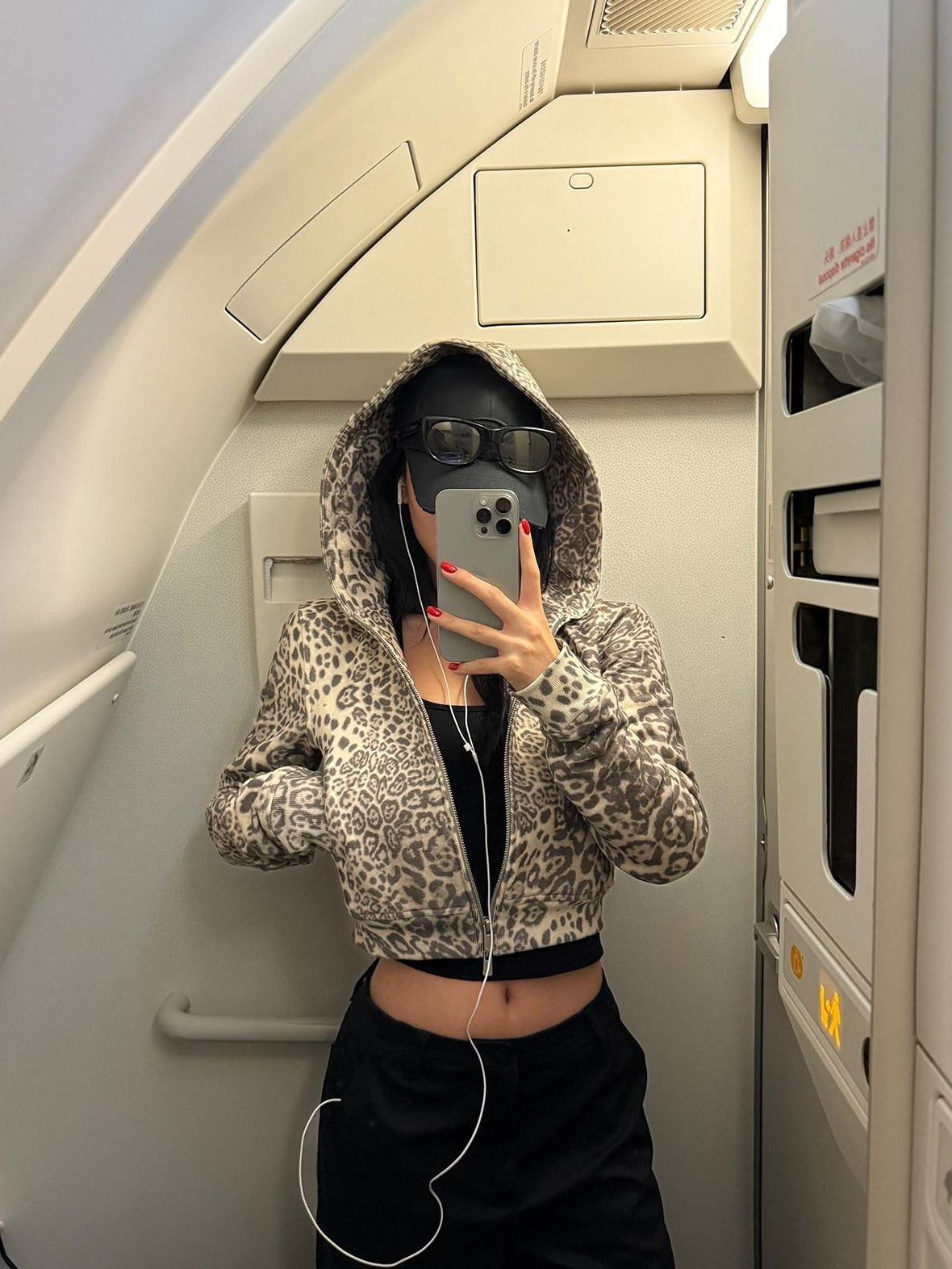 rovente Leopard Print Oversized Cropped Hooded Zip Women 100 Percent Cotton Hoodie